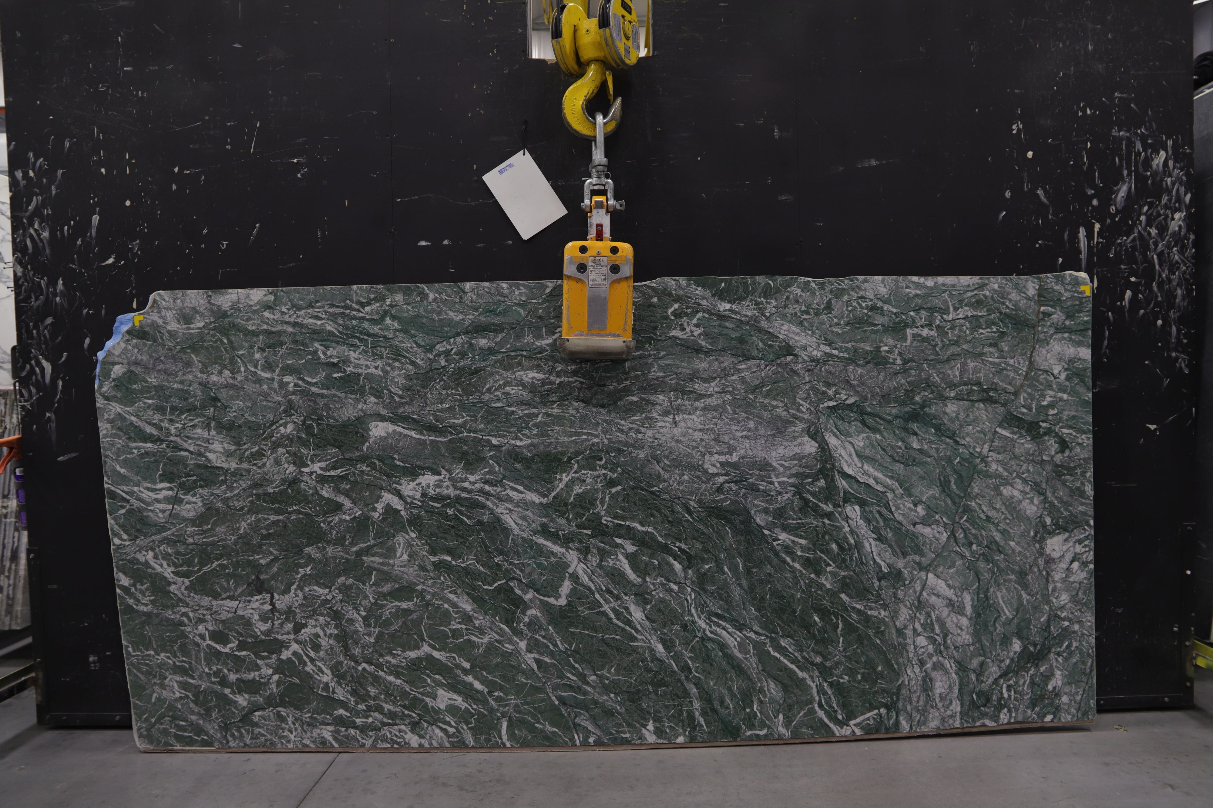  Malachite%20Marble%20Slab%203/4%22%20%20Polished%20Stone - P162#33 -  51X110 