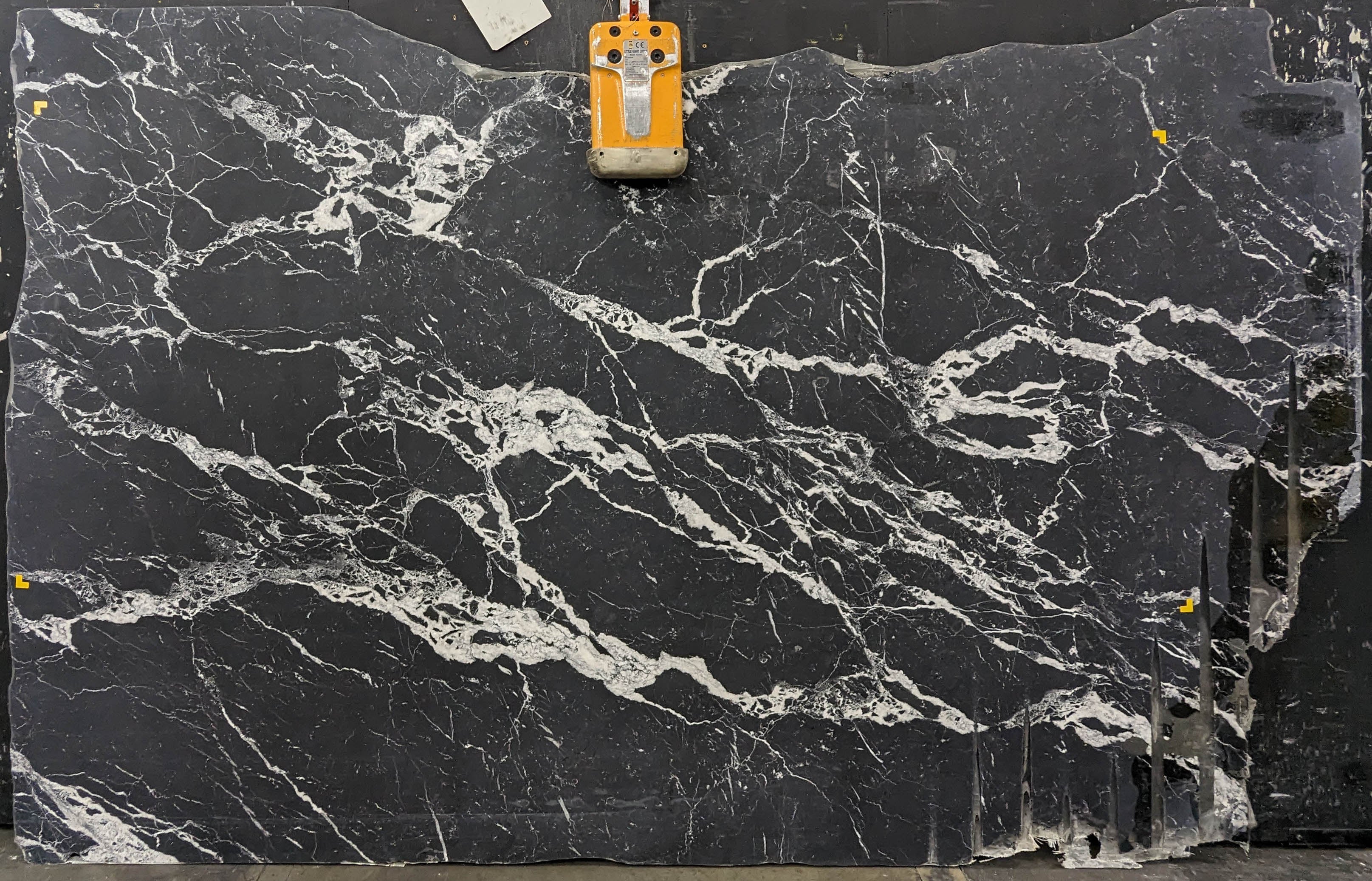  Nero Marquina Extra Marble Slab 3/4 - VR7618#62 -  39x98 