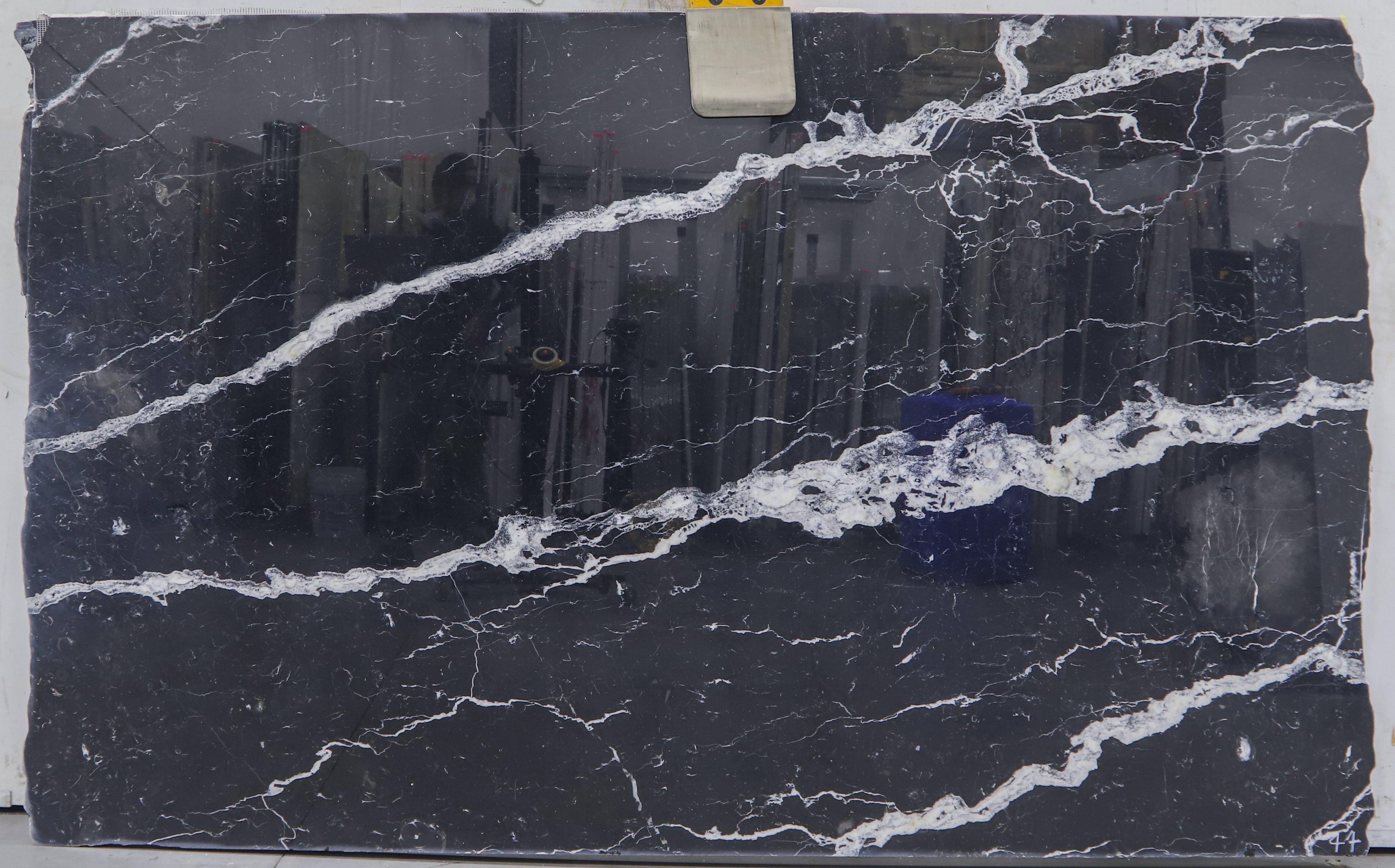  Nero Marquina Marble Slab 3/4 - L009663#44 -  68X108 