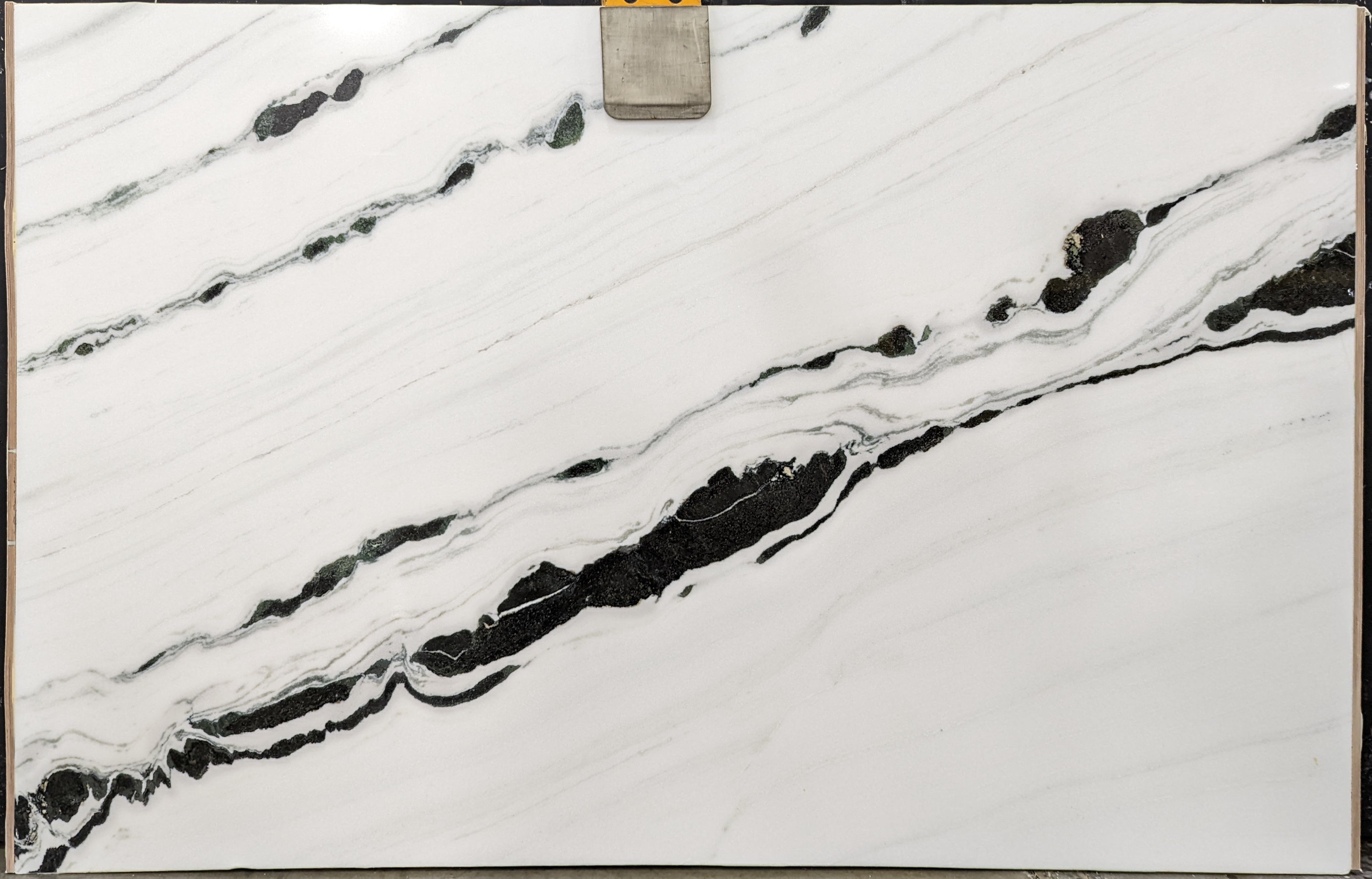  Panda%20White%20Marble%20Slab%203/4%22%20%20Polished%20Stone - P12722#42 -  66x104 