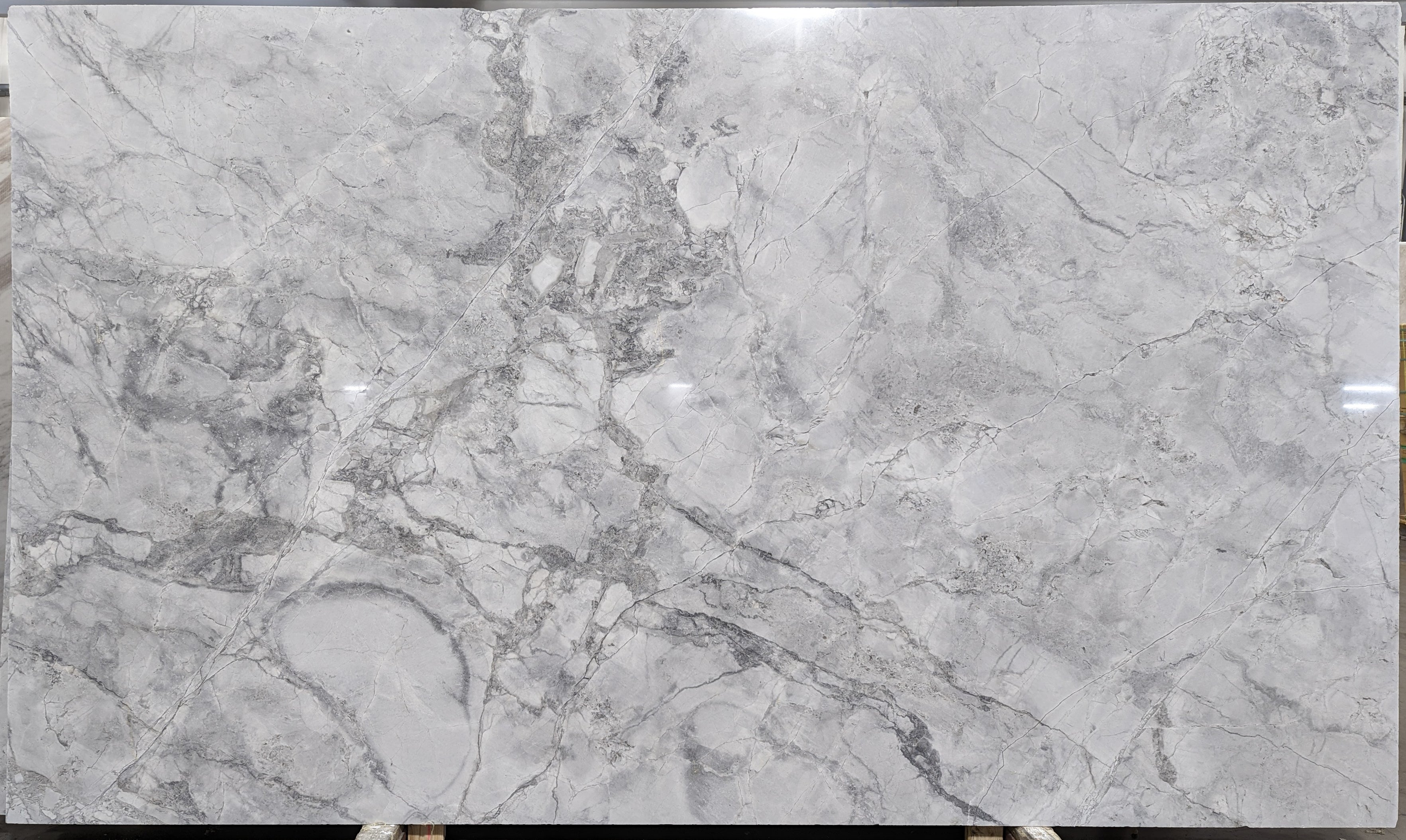 Super White Marble Slab Stone – Artistic Tile