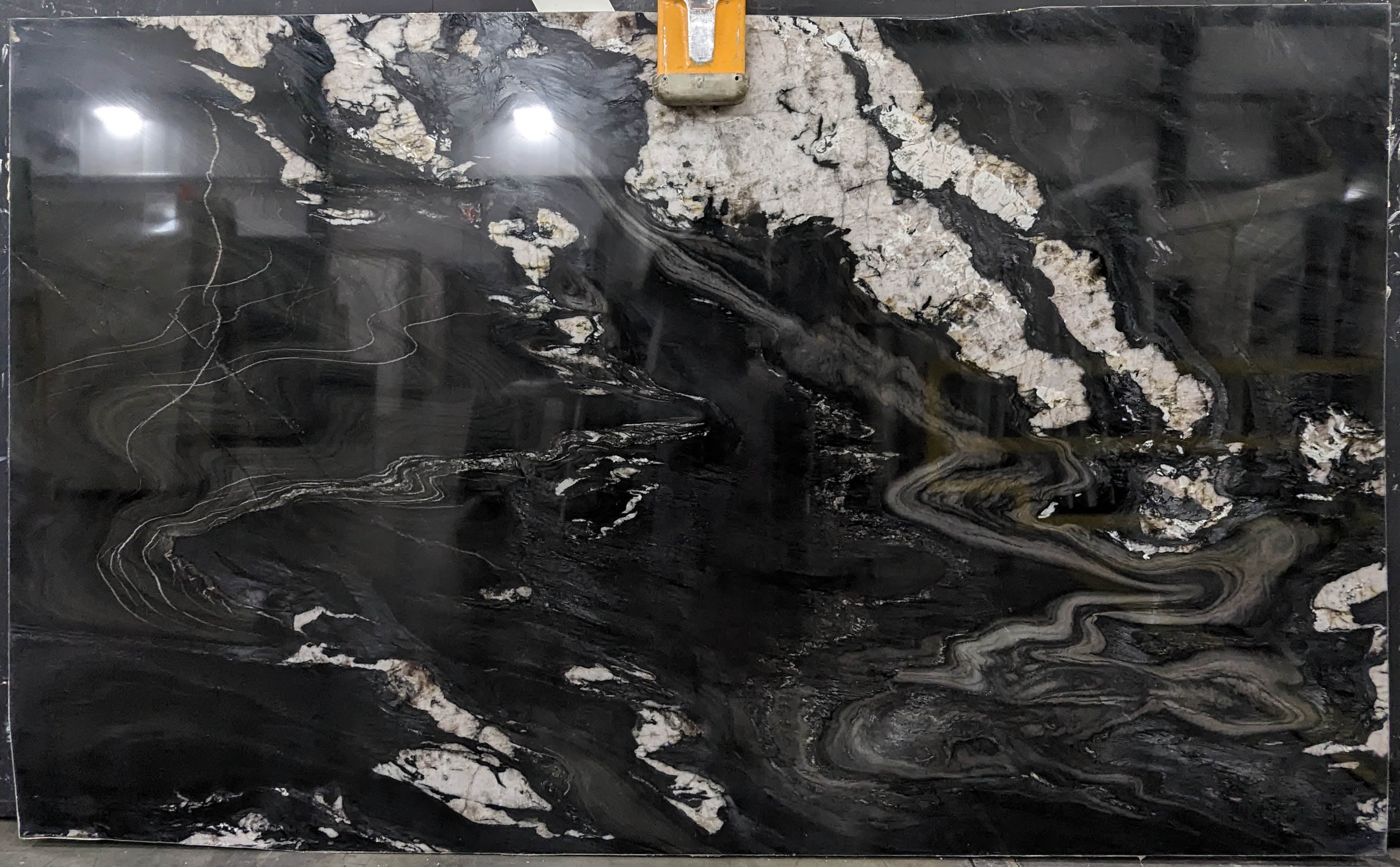  Tempest%20Black%20Quartzite%20Slab%203/4%22%20%20Stone - B054541#06 -  73x123 