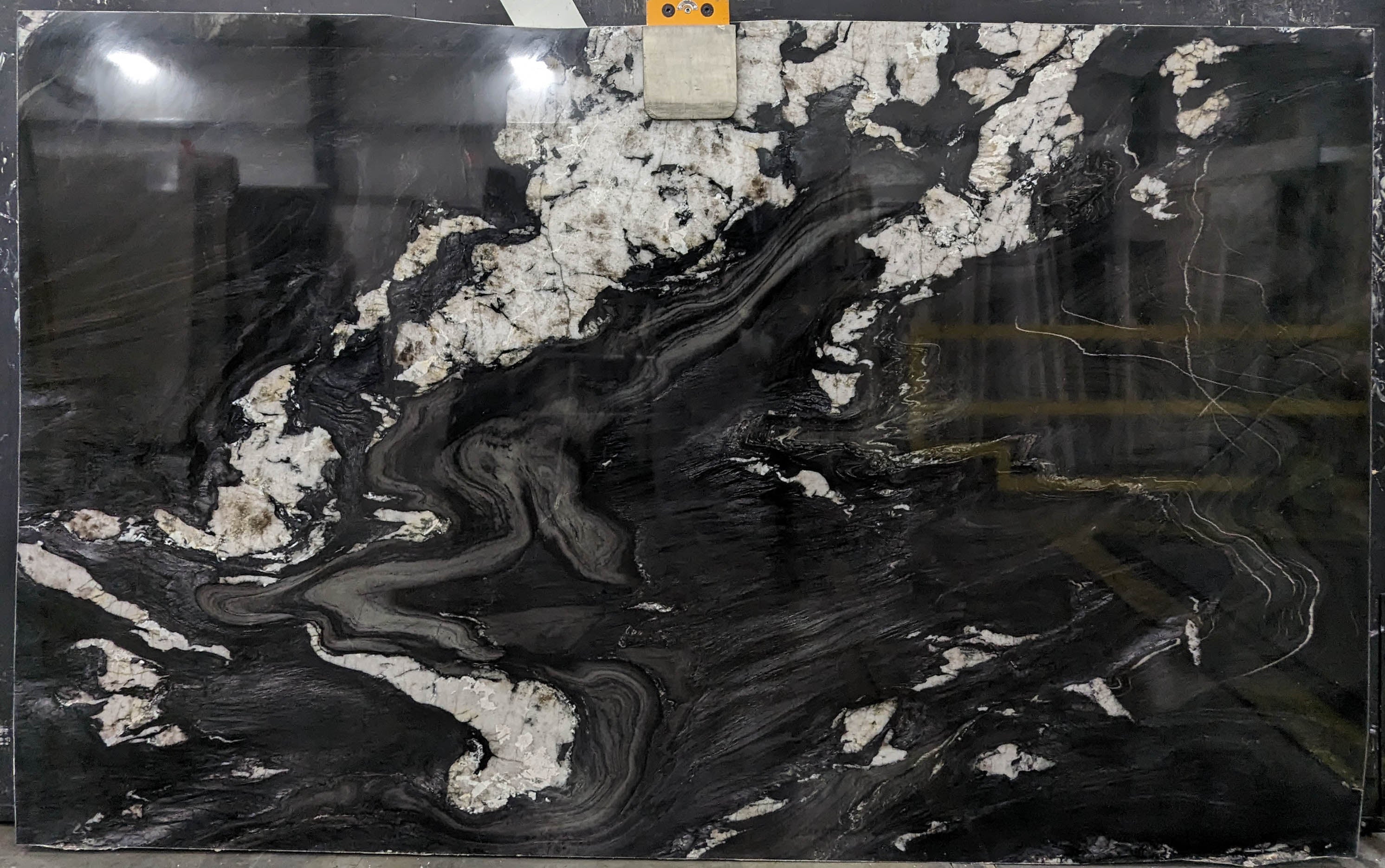  Tempest Black Quartzite Slab 3/4  Stone - B054541#09 -  73x123 