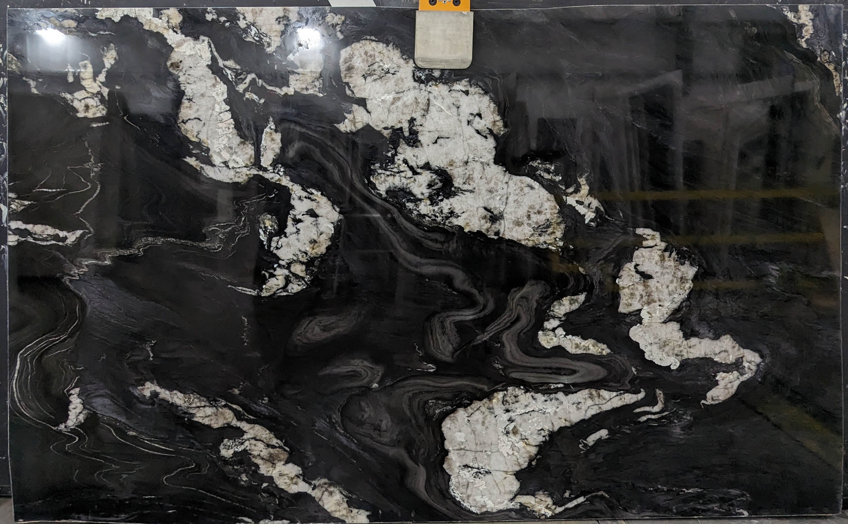  Tempest%20Black%20Quartzite%20Slab%203/4%22%20%20Stone - B054541#14 -  73x123 