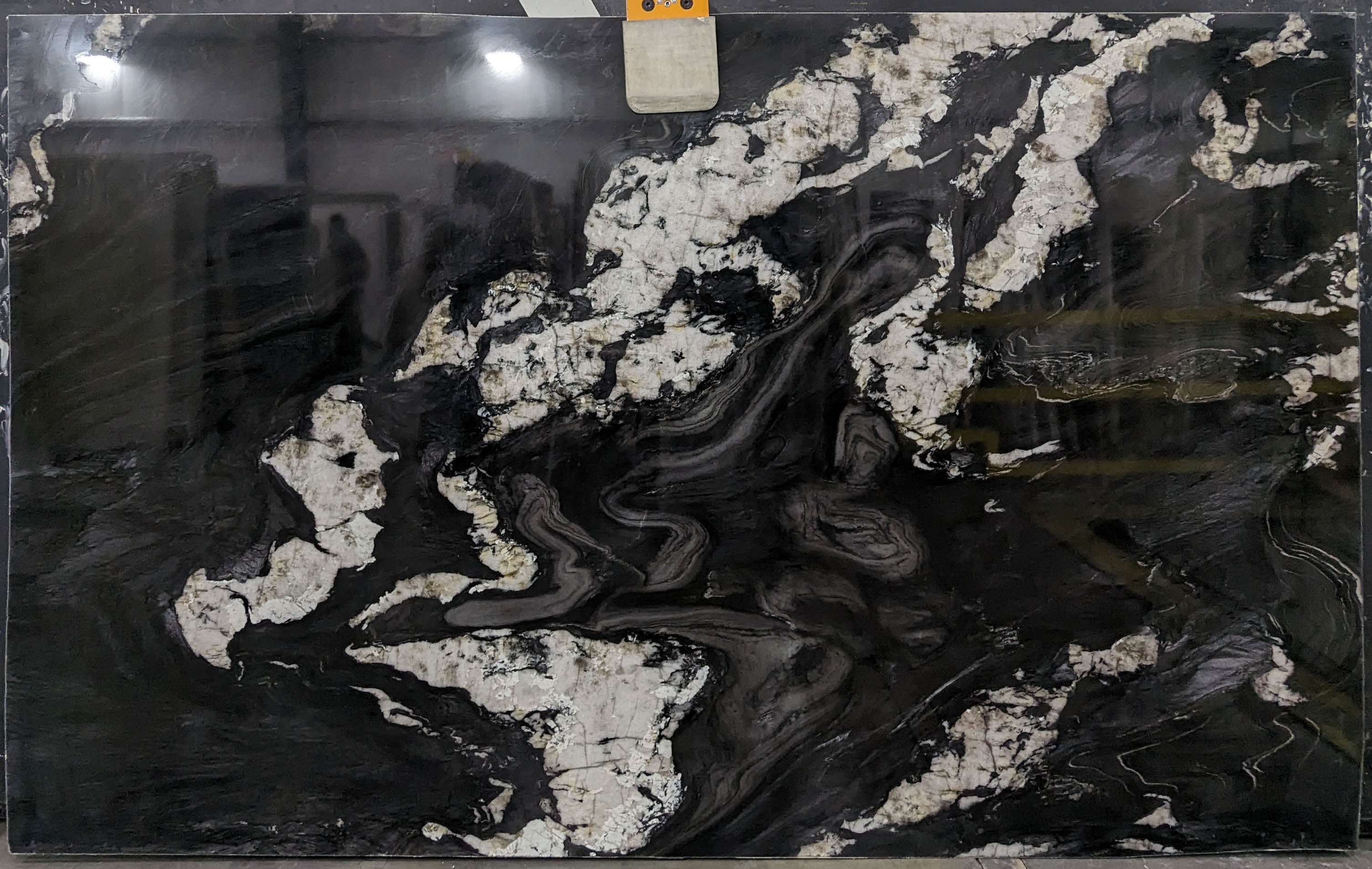  Tempest%20Black%20Quartzite%20Slab%203/4%22%20%20Stone - B054541#15 -  73x123 