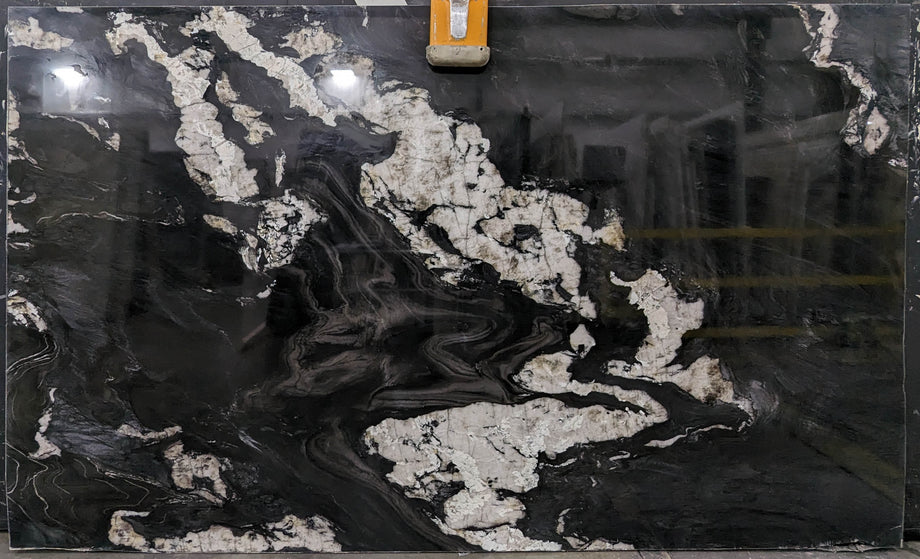  Tempest Black Quartzite Slab 3/4  Stone - B054541#18 -  73x123 