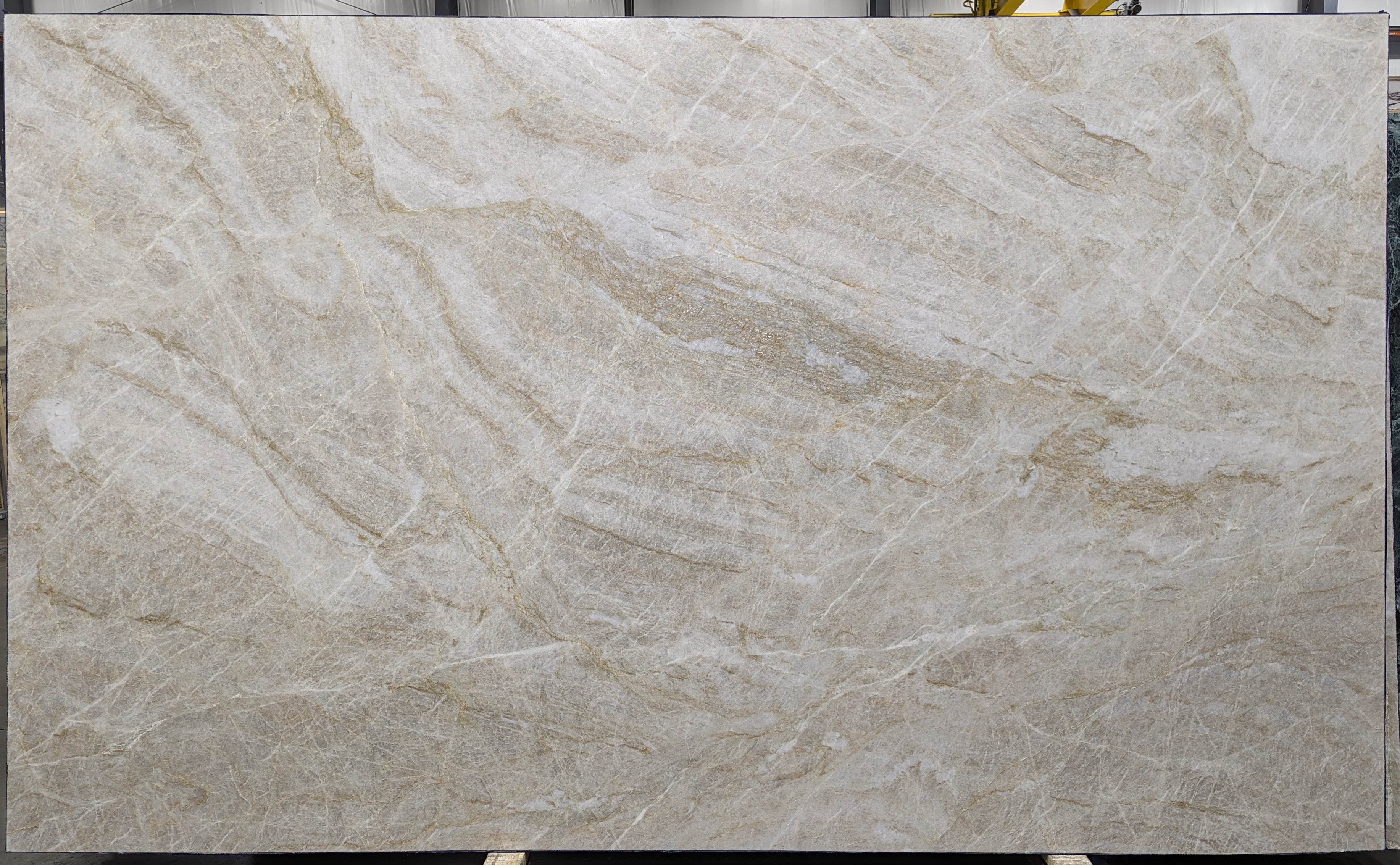  Taj Mahal Quartzite Slab 1-1/4 - BG15632#58 -  77x128 