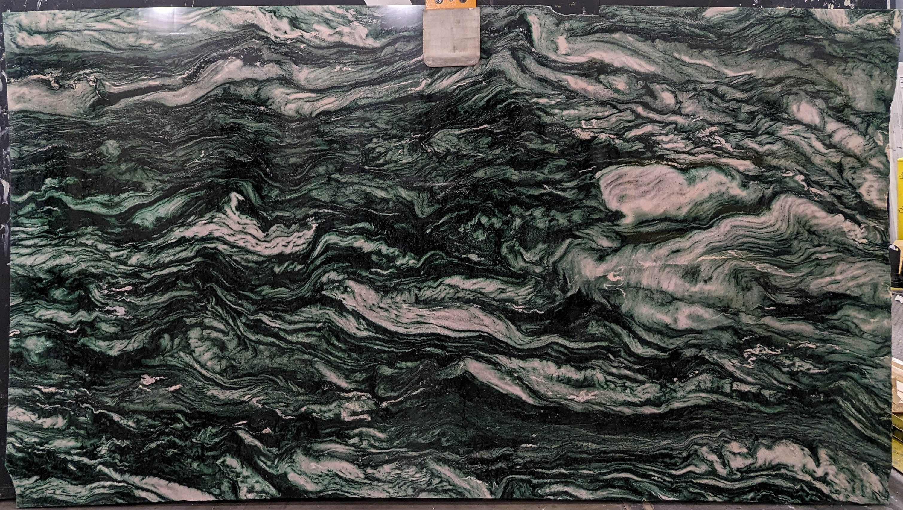  Verde Aurora Quartzite Slab 3/4  Stone - B053497#37 -  67X128 
