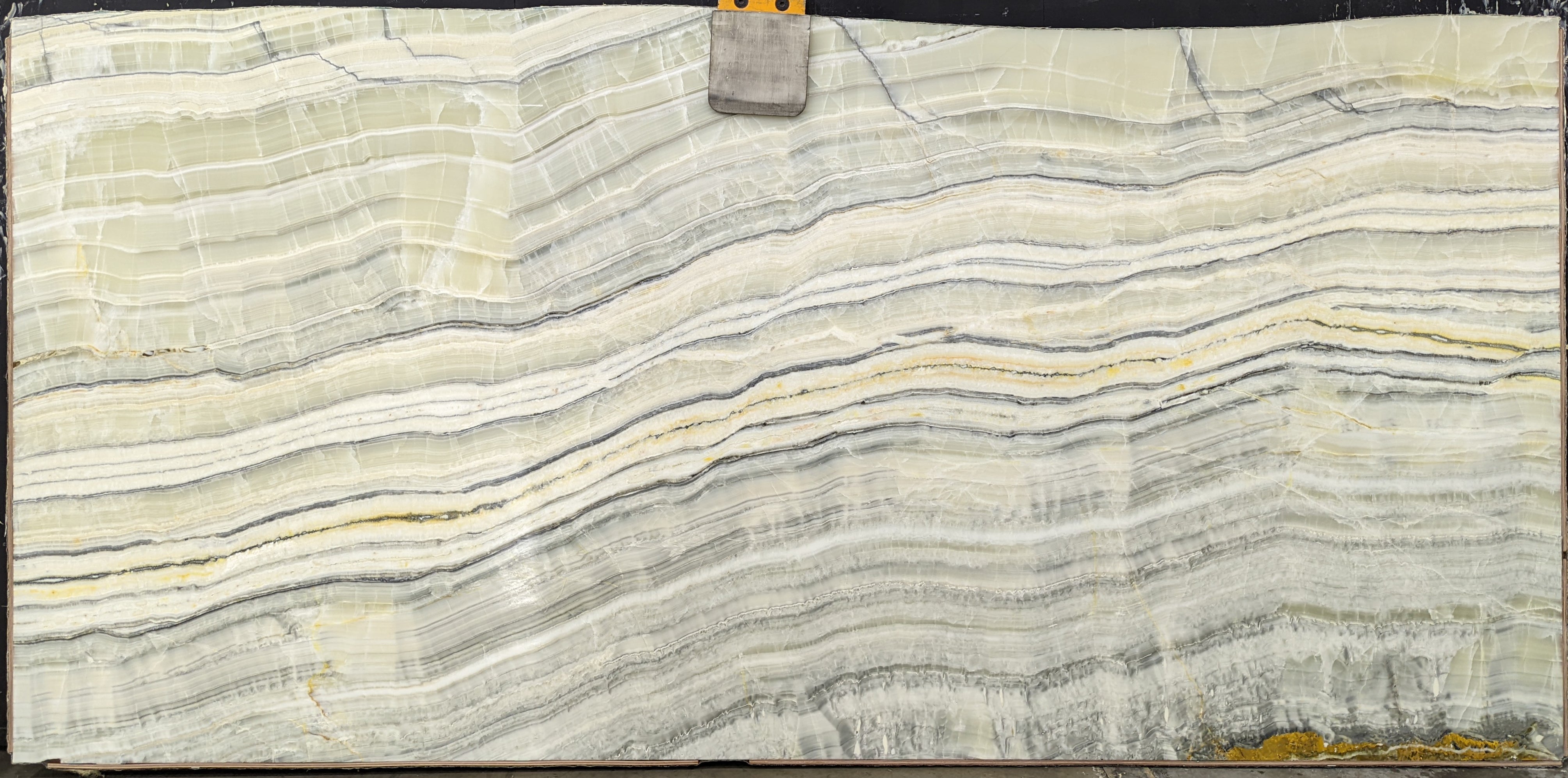  Velluto Onyx Slab 3/4  Polished Stone - P74621#38 -  61x129 