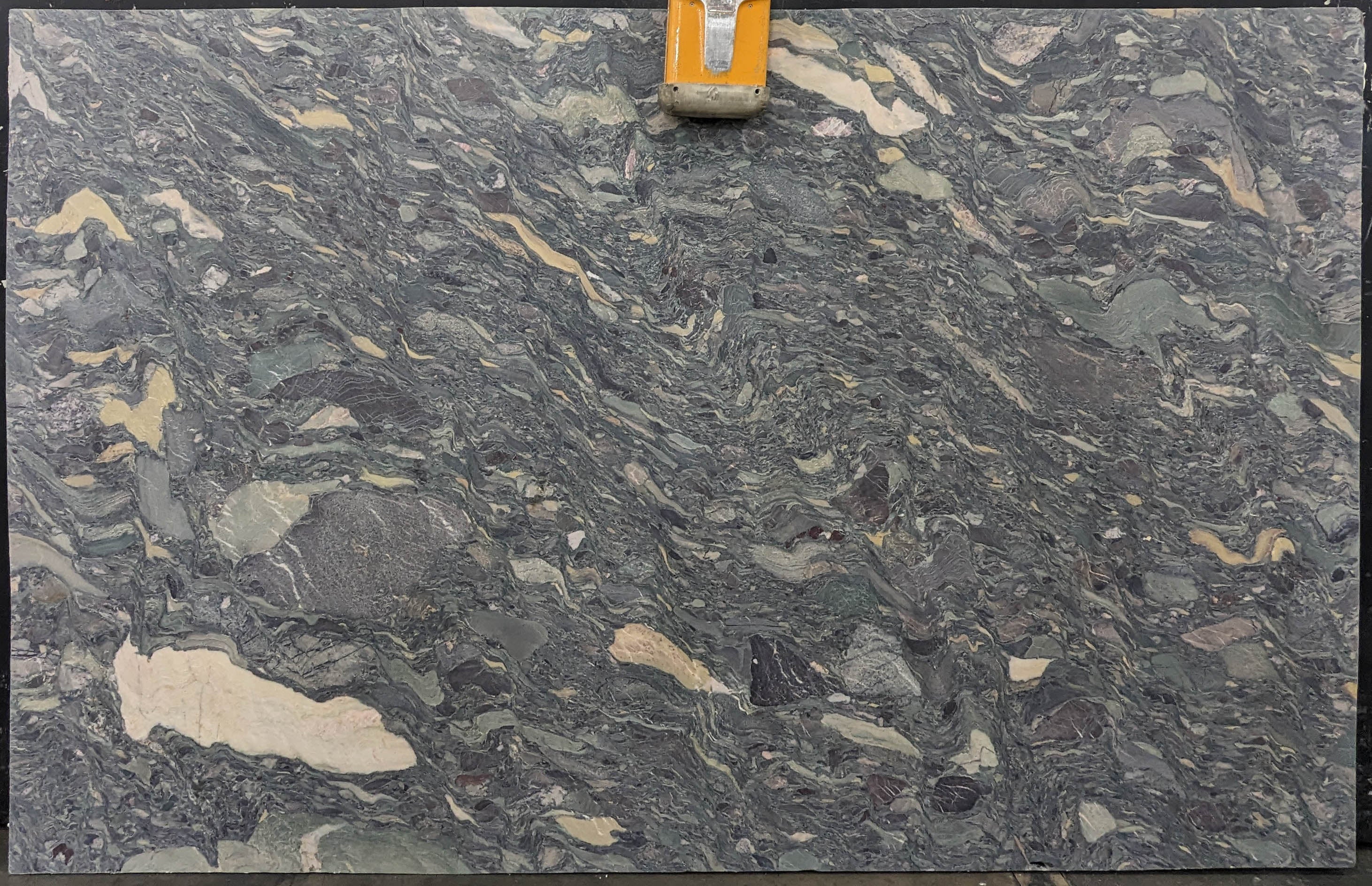  Vivaldi%20Quartzite%20Slab%203/4%22%20%20Honed%20Stone - P262#45 -  66x106 