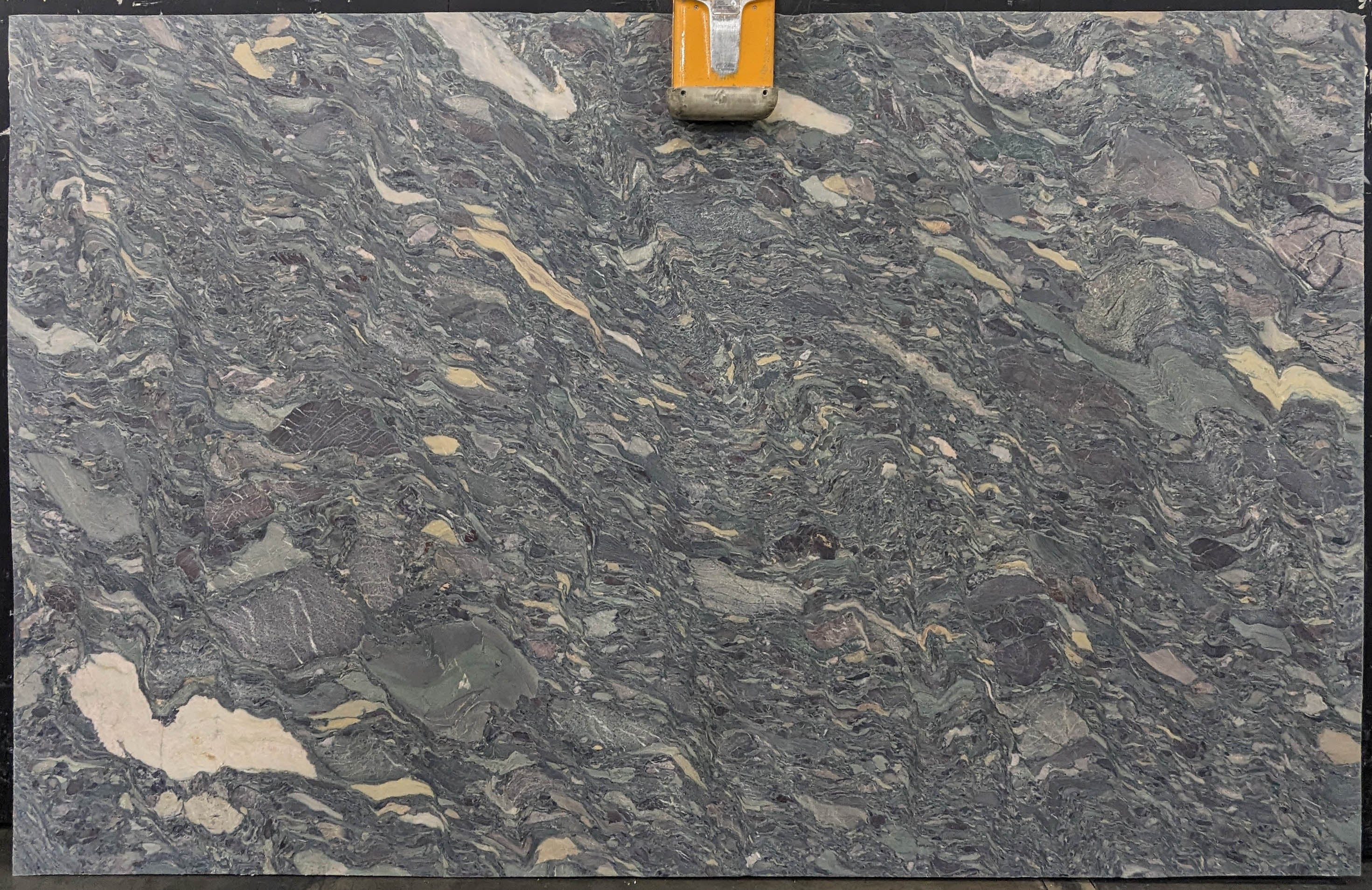  Vivaldi%20Quartzite%20Slab%203/4%22%20%20Honed%20Stone - P262#47 -  66x106 