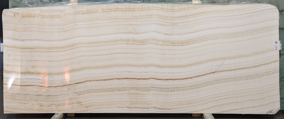  Vanilla Onyx Slab 3/4 - KM23004#11 -  44X117 VS 