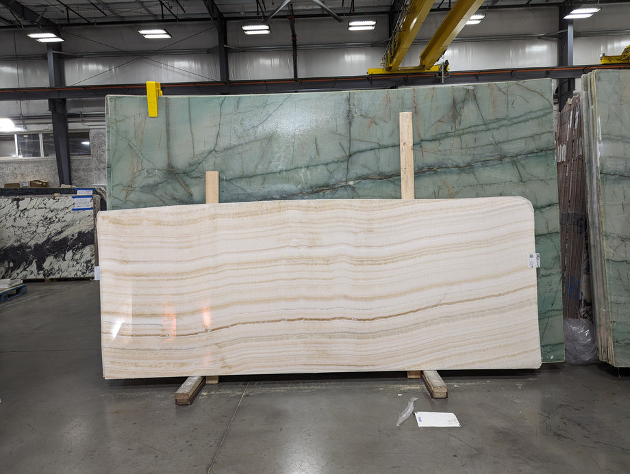  Vanilla Onyx Slab 3/4 - KM23004#13 -  45X116 VS 