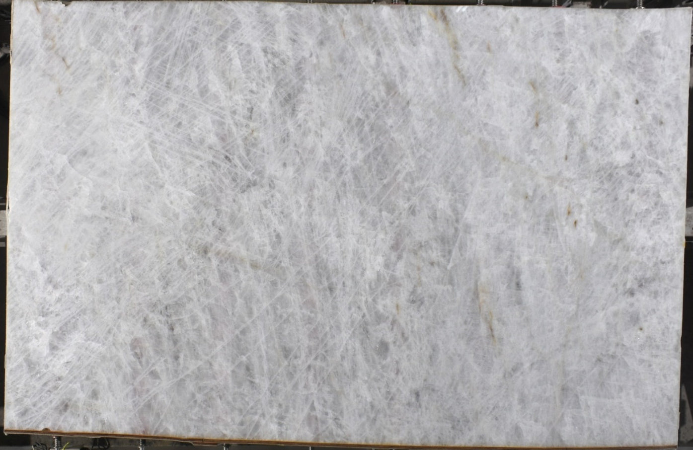  White Diamond A2 Standard Quartzite Slab 3/4 - 14100#49 -  73x116 
