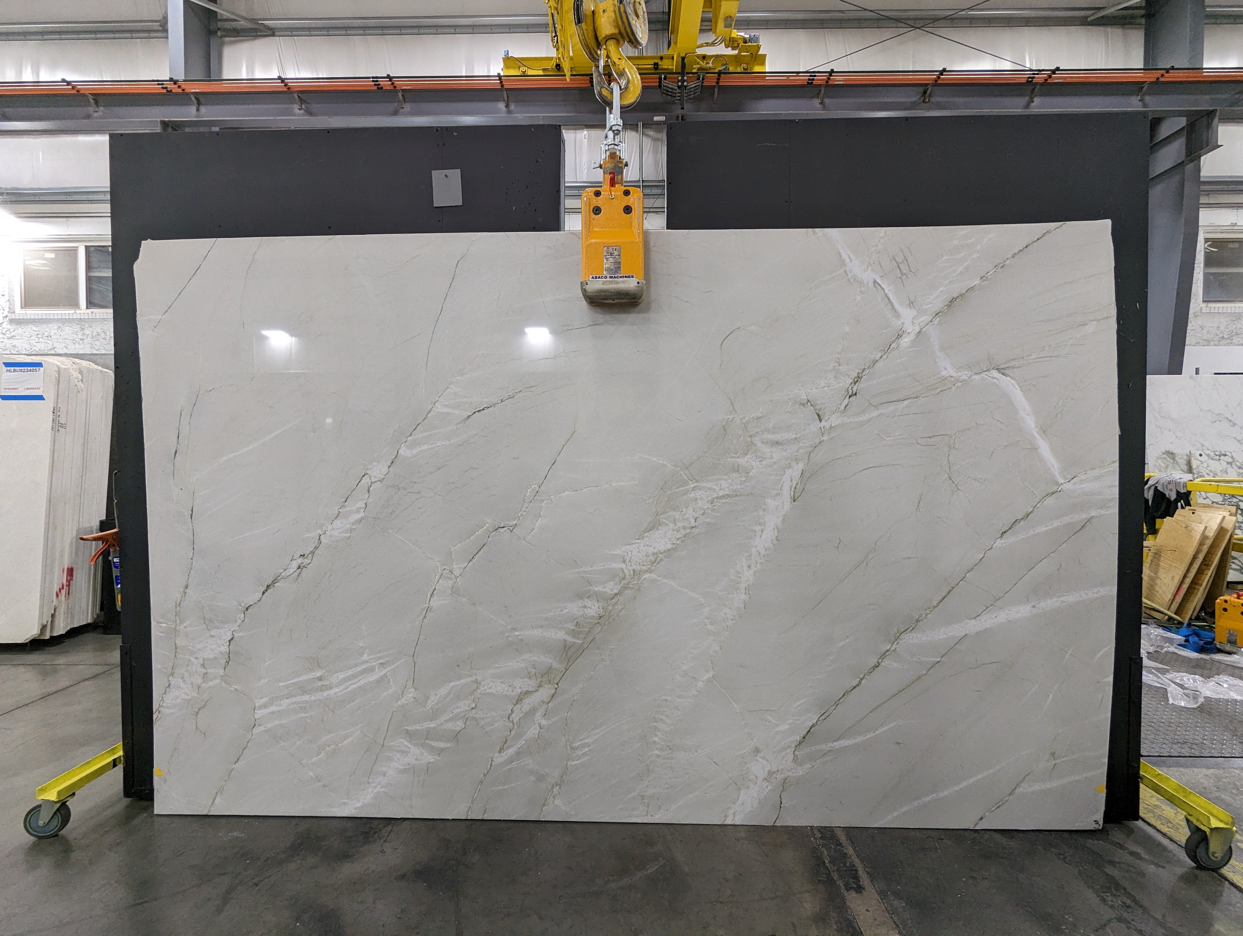  White Quartzite Slab 3/4 - B003580#03 -  VS 79x130 