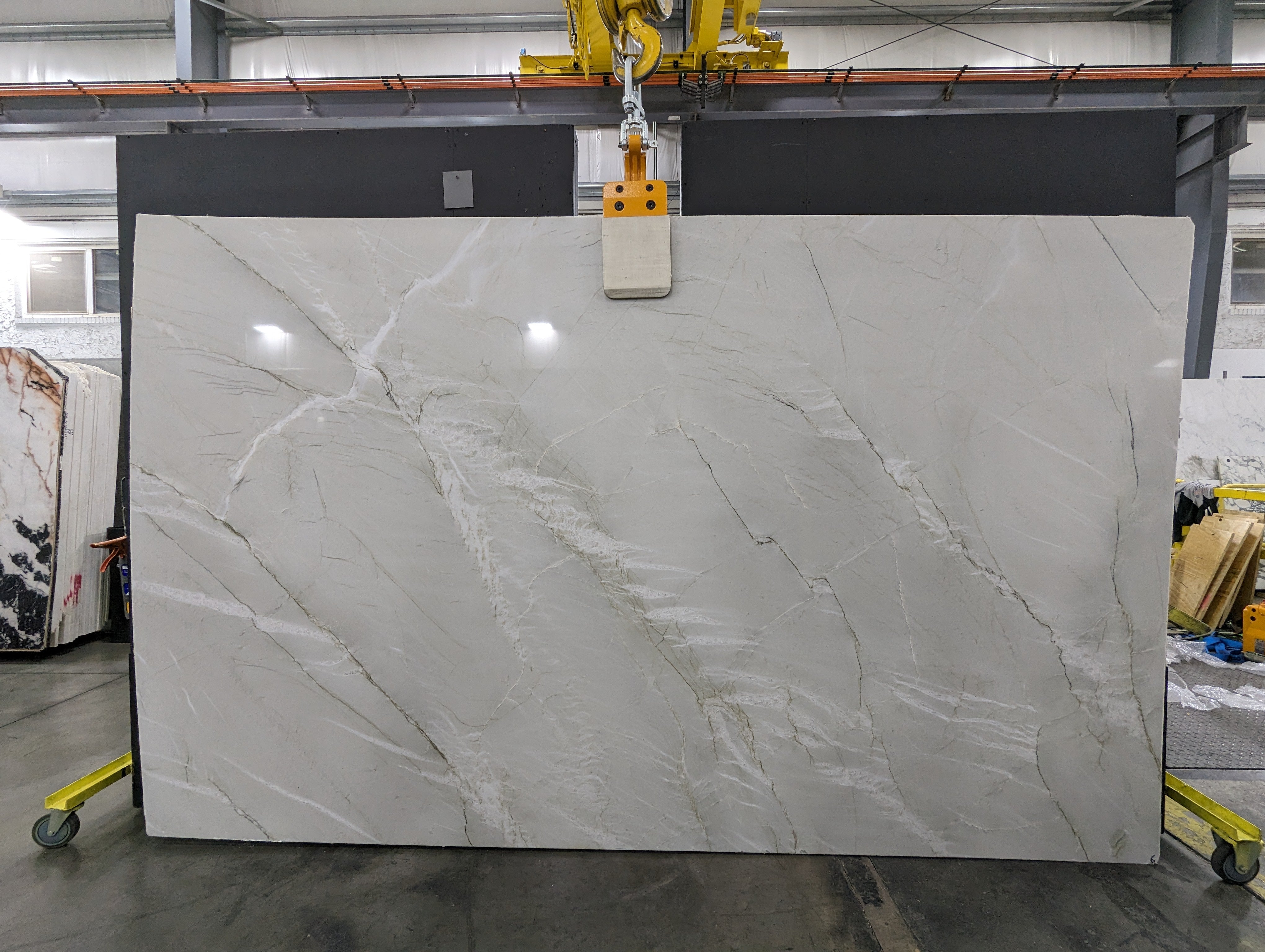  White Quartzite Slab 3/4 - B003580#06 -  VS 79x130 