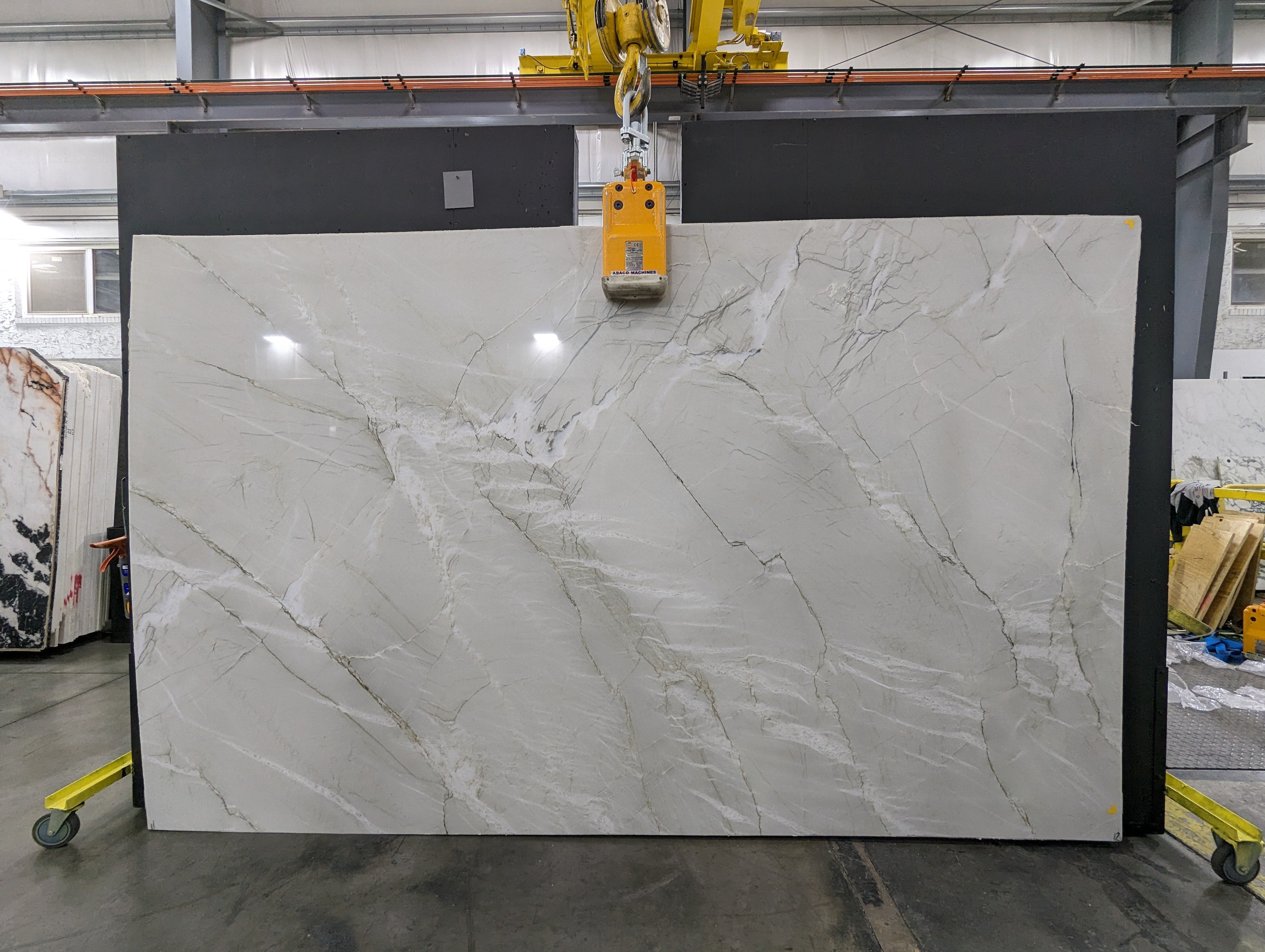  White Quartzite Slab 3/4 - B003580#12 -  VS 80x130 