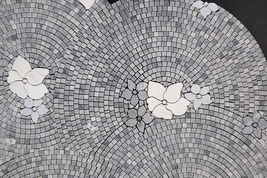  Sakura Calacatta Bluette Mosaic 