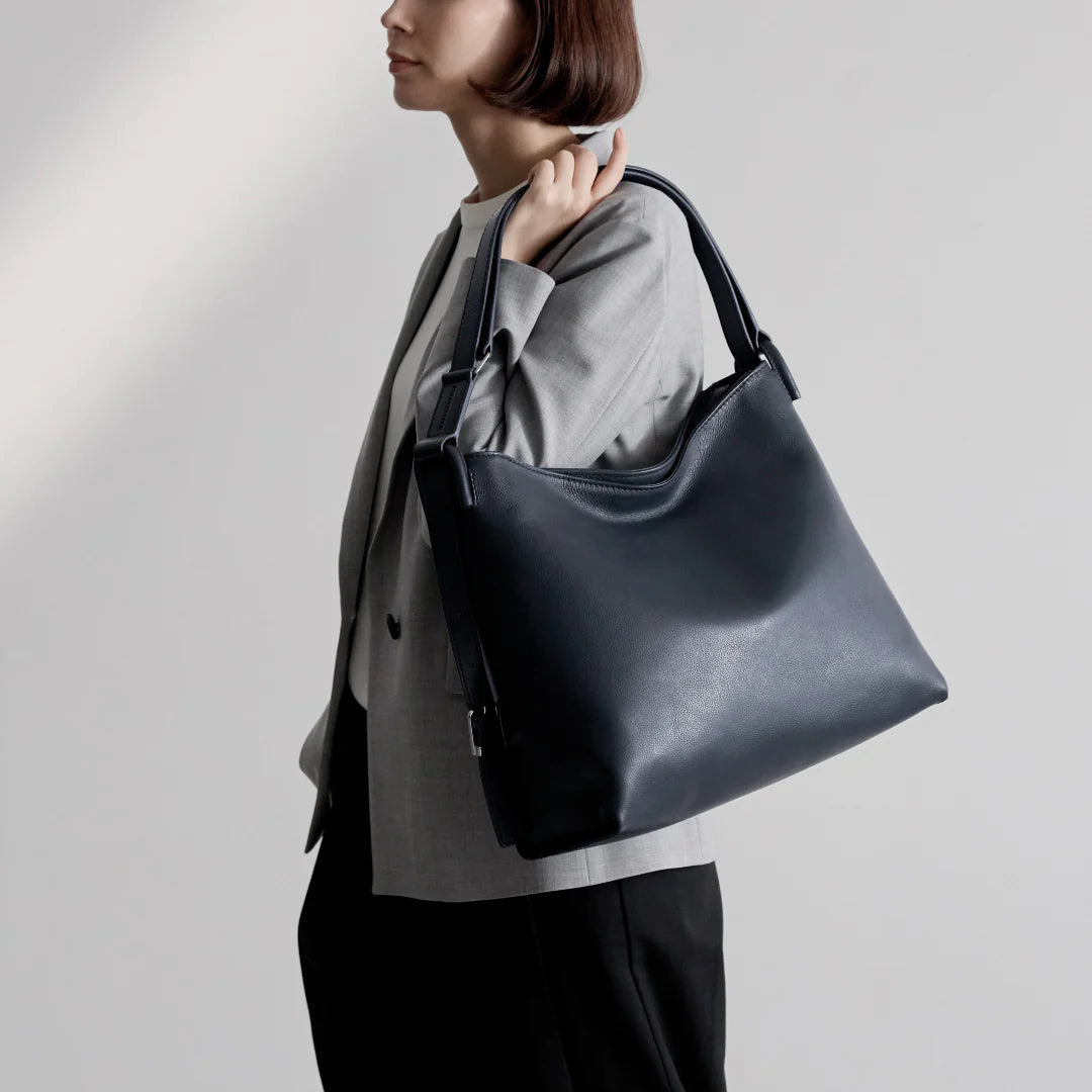 MG15101RM78_25SS1_web_model_1.webp__PID:888836ea-0e9f-4590-a610-4dbb63d6a540