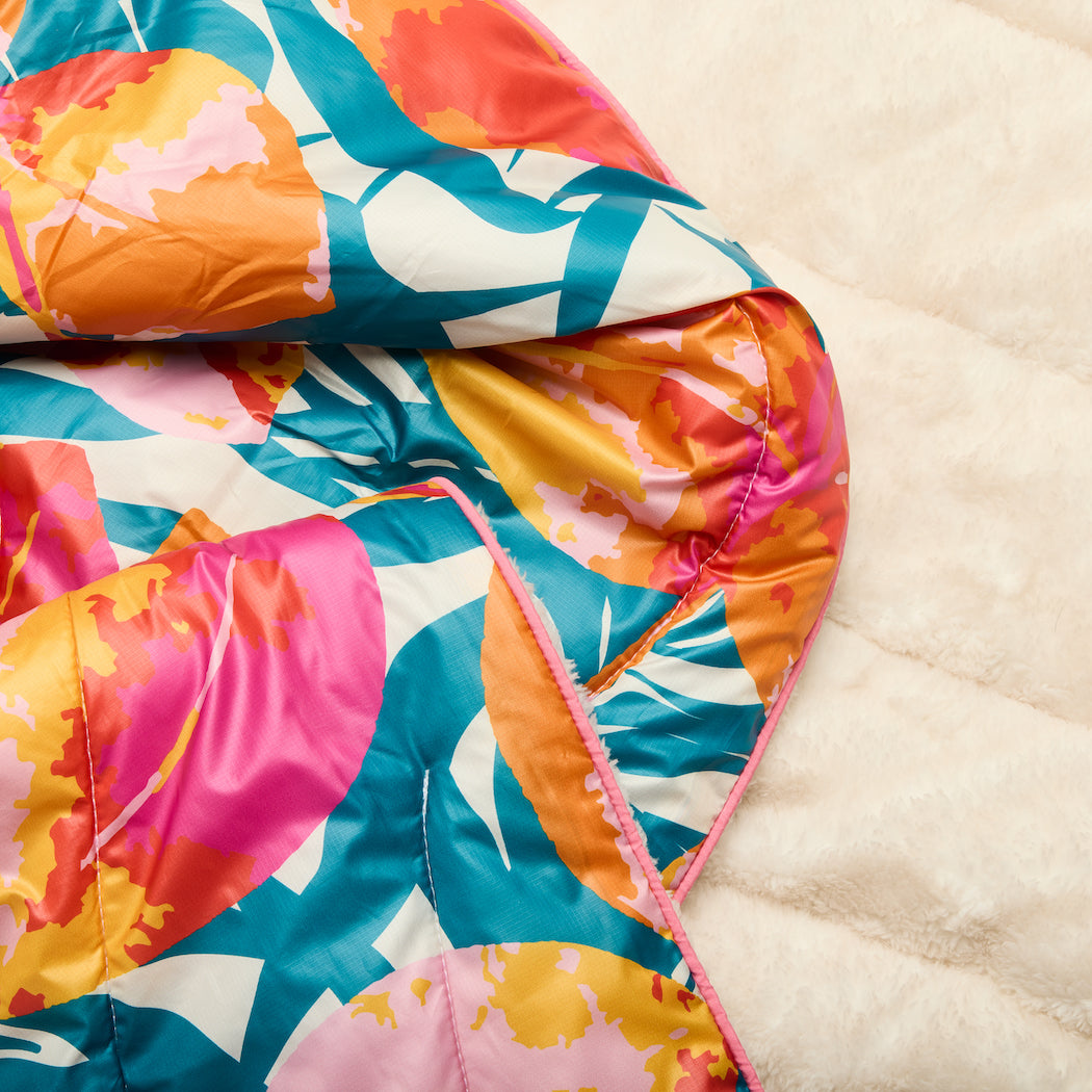 Indoor Blankets – Rumpl
