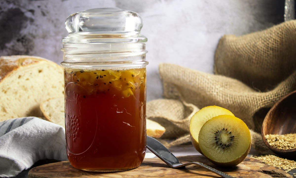 White Wine Jam Infused with Golden Kiwi (Alcoholic/Non-alcoholic)