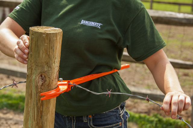 barb wire fence puller