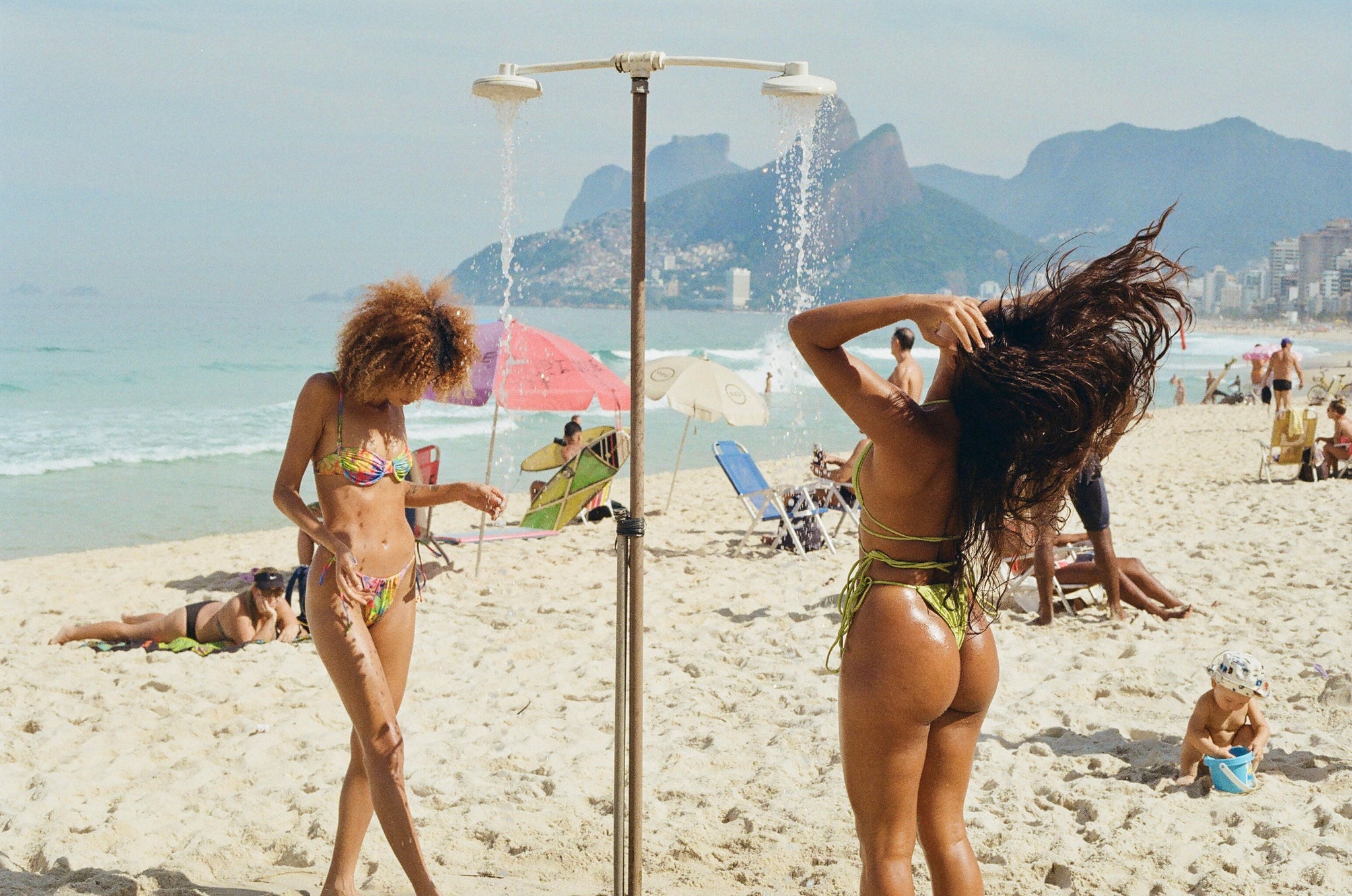 Anchie Swim Brasileira Campaign Summer 2022