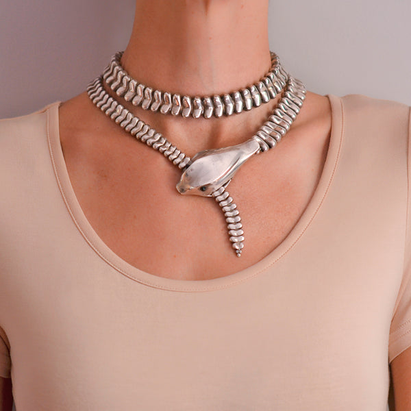 elsa peretti snake necklace