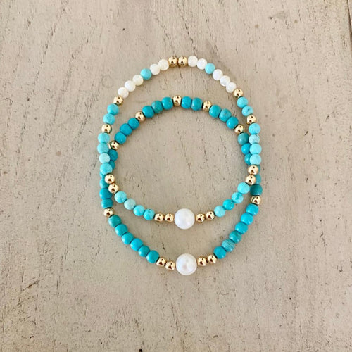 TURQUOISE BEADS GOLD CENTER