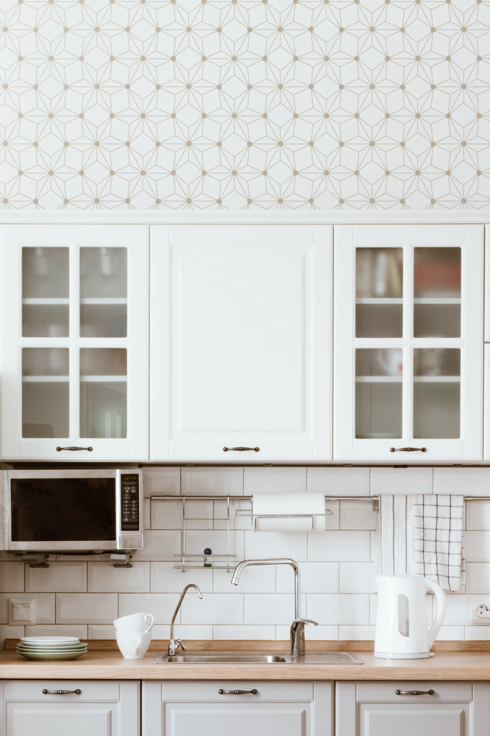 Minimalistic Geometric Pattern Kitchen Wallpaper