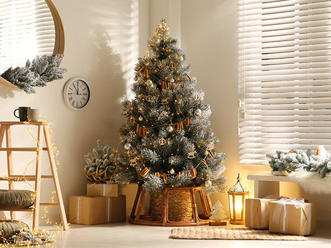 Christmas tree in a basket with a tree collar around it