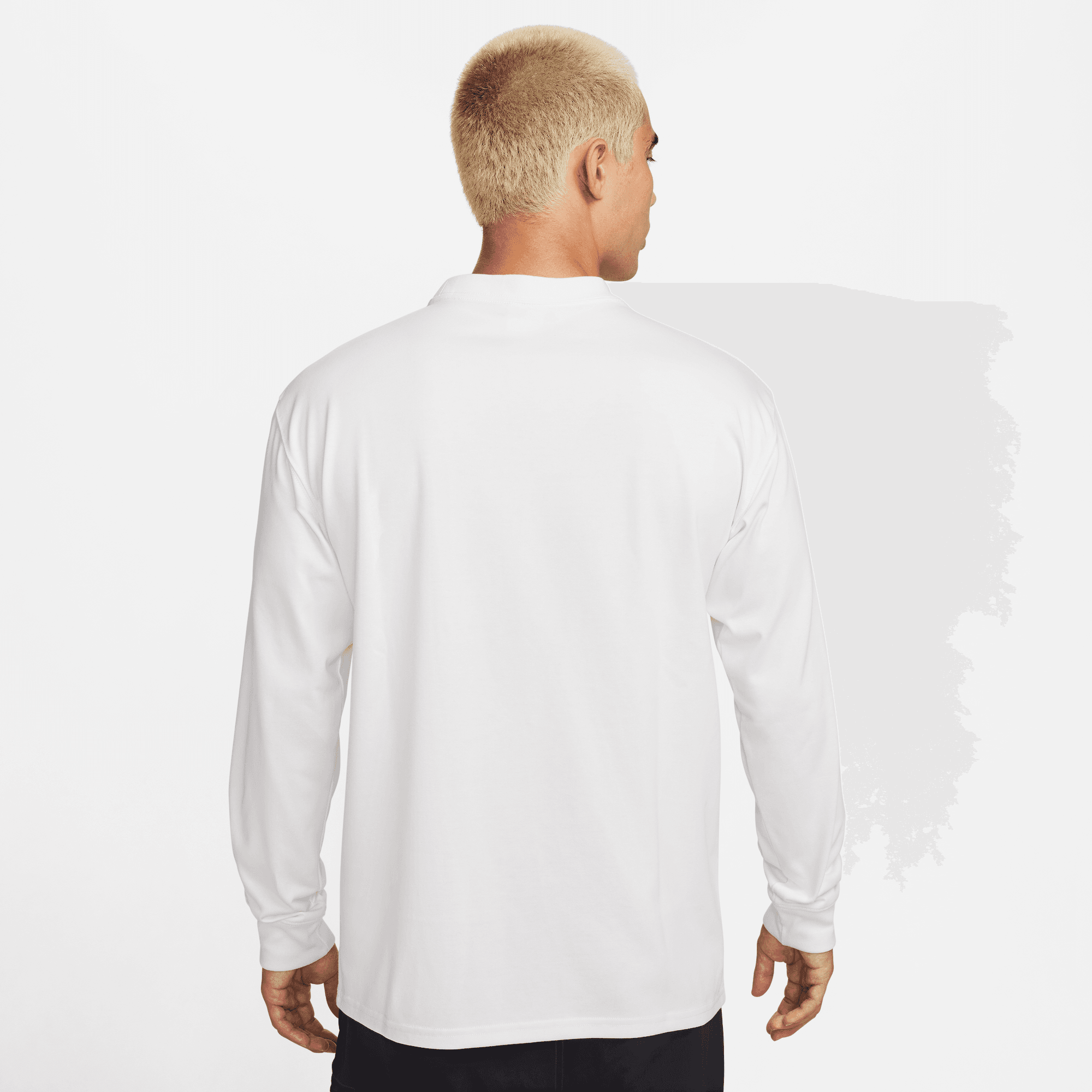 Nike ACG Lungs Men's Long-Sleeve T-Shirt.