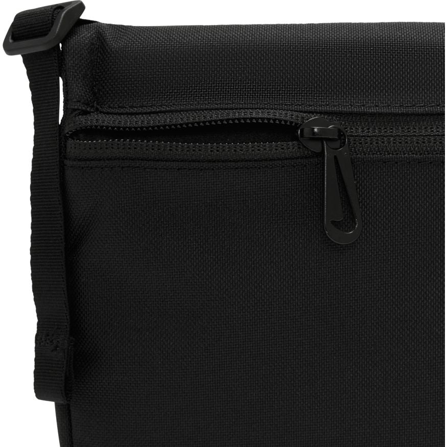 Nike Sportswear Futura Luxe Crossbody Bag in Black – Oneness Boutique