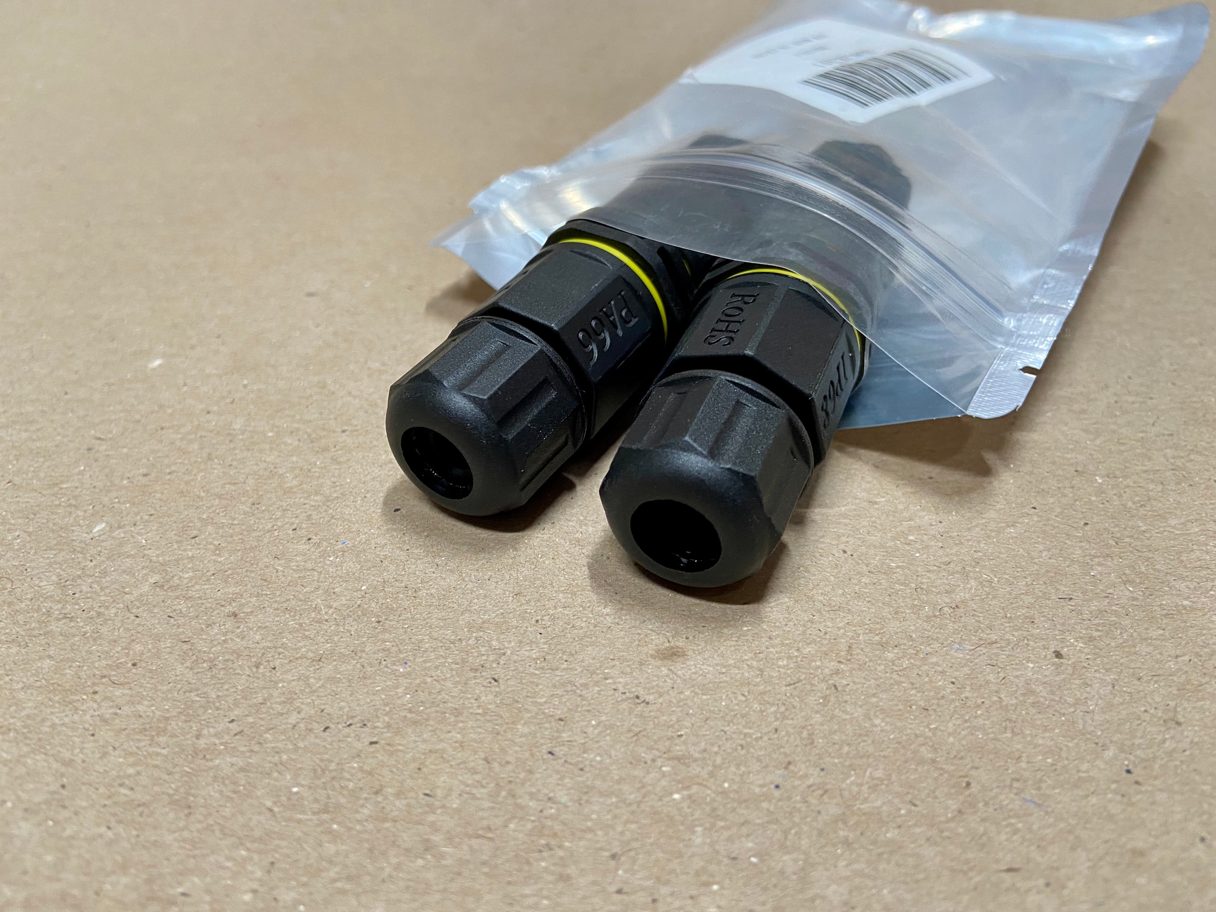 M10102 2-Way 3 Pole 400V Wire Connector (2 pack)