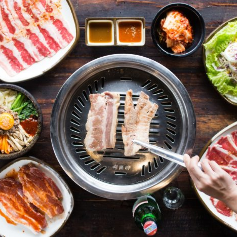 Các địa điểm nổi tiếng gần GoGi House (Ăn gì? Chơi gì?)
