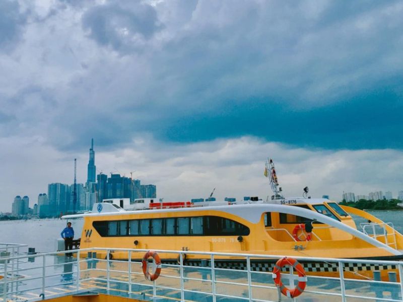 Phương Tiện Di Chuyển Tại Quận 1