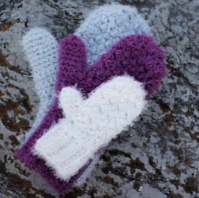 Textured Hygge Mittens