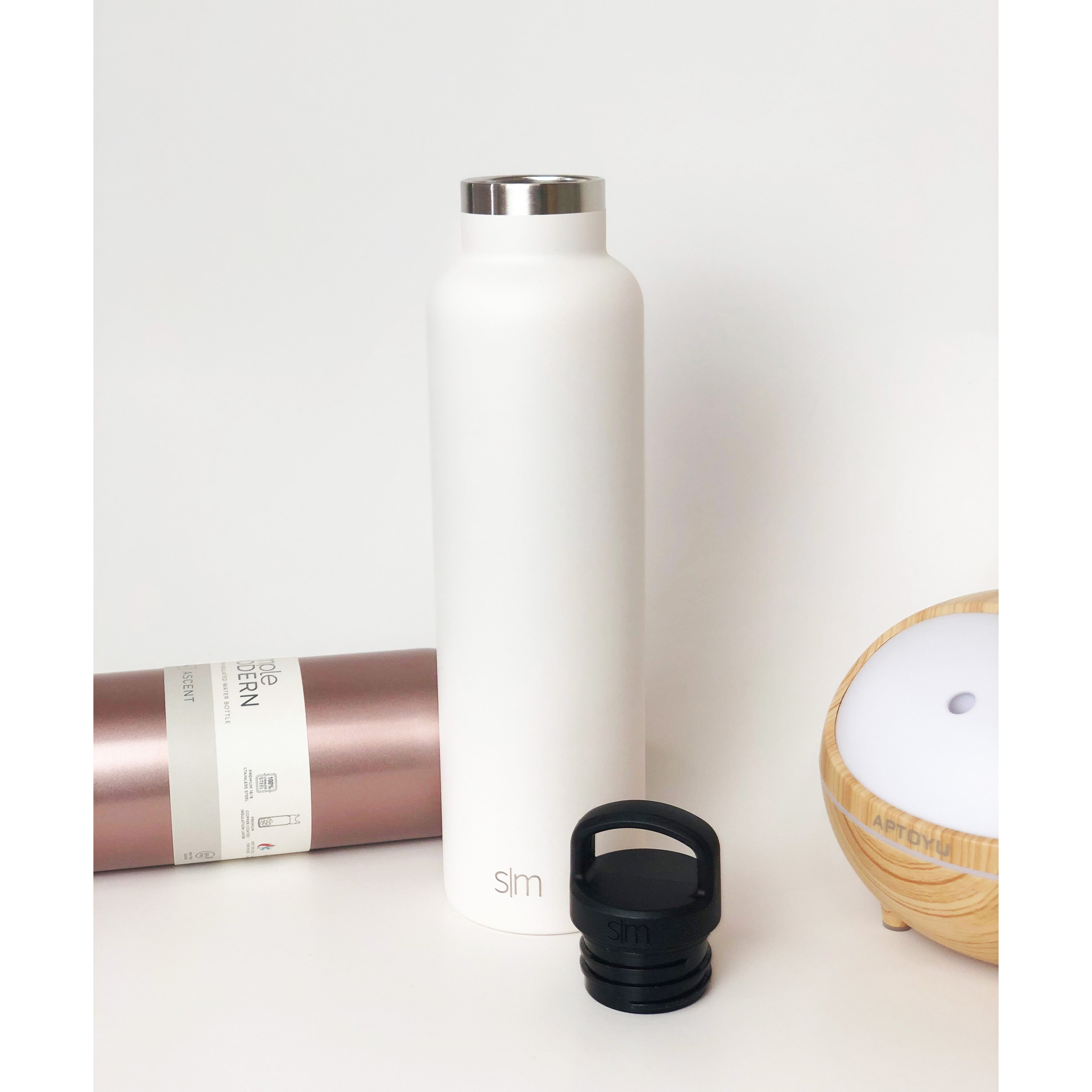 24 Oz Vacuum Insulated Stainless Steel Ascent Bottle