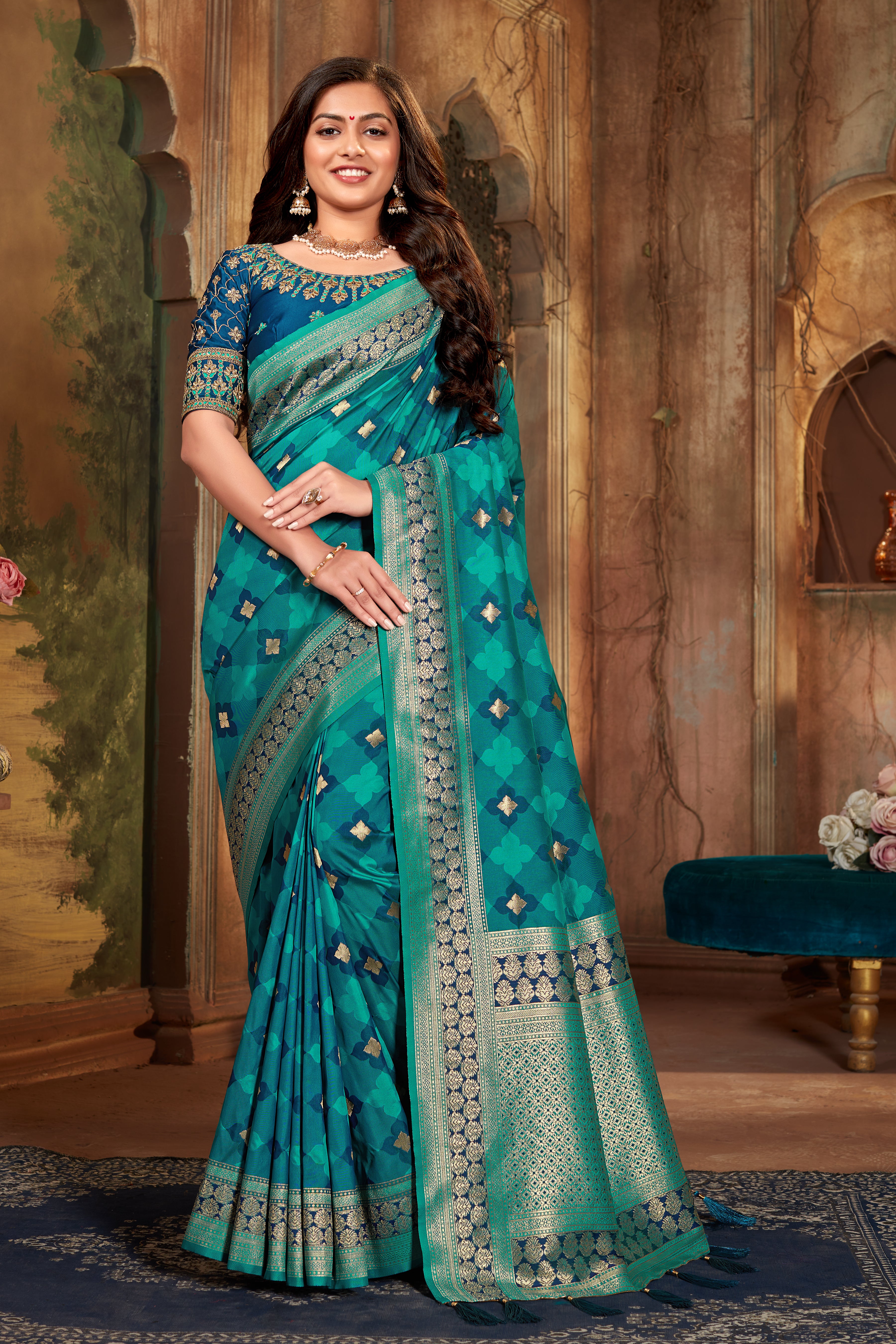 Women's Turquoise Banarasi Silk Classic Saree With Heavy Work Blouse - Monjolika