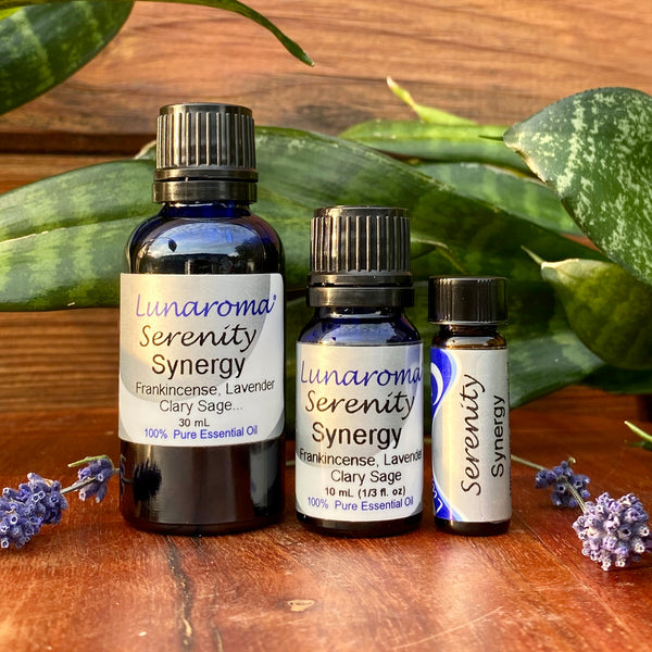 Sandalwood Perfume Oil – Lunaroma Aromatic Apothecary