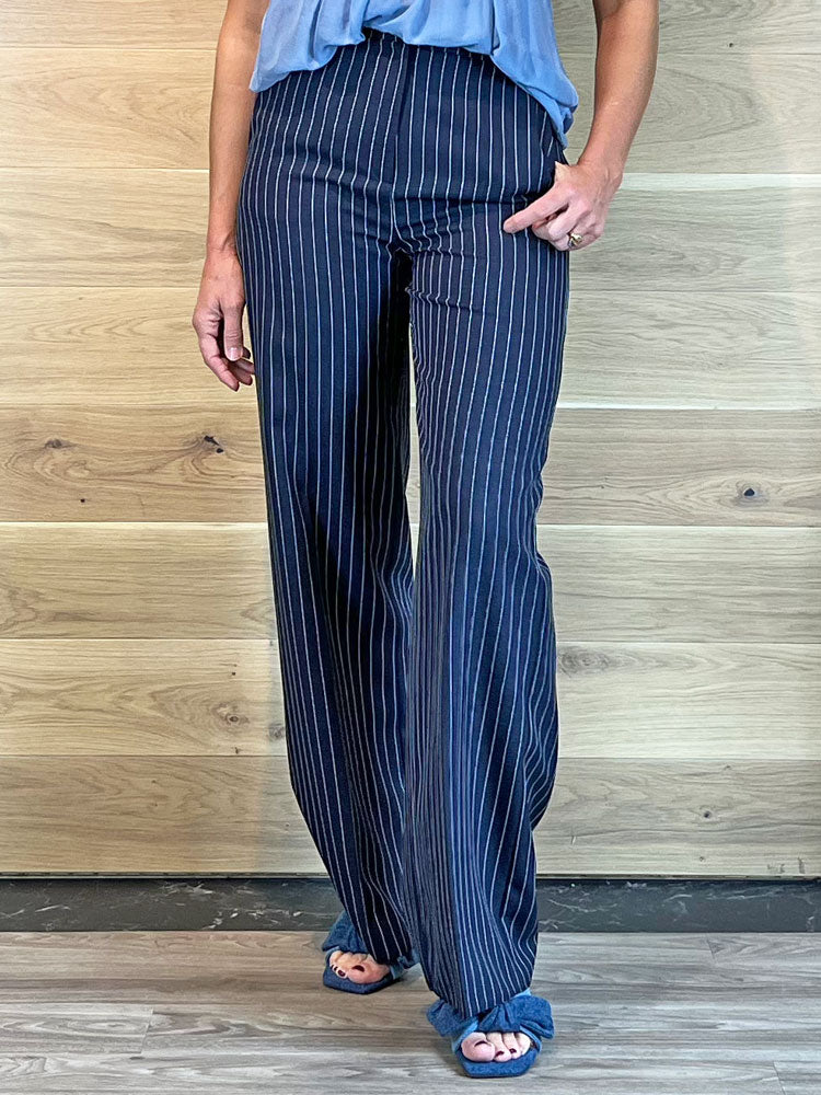 Image of Emme Anello Trousers Navy