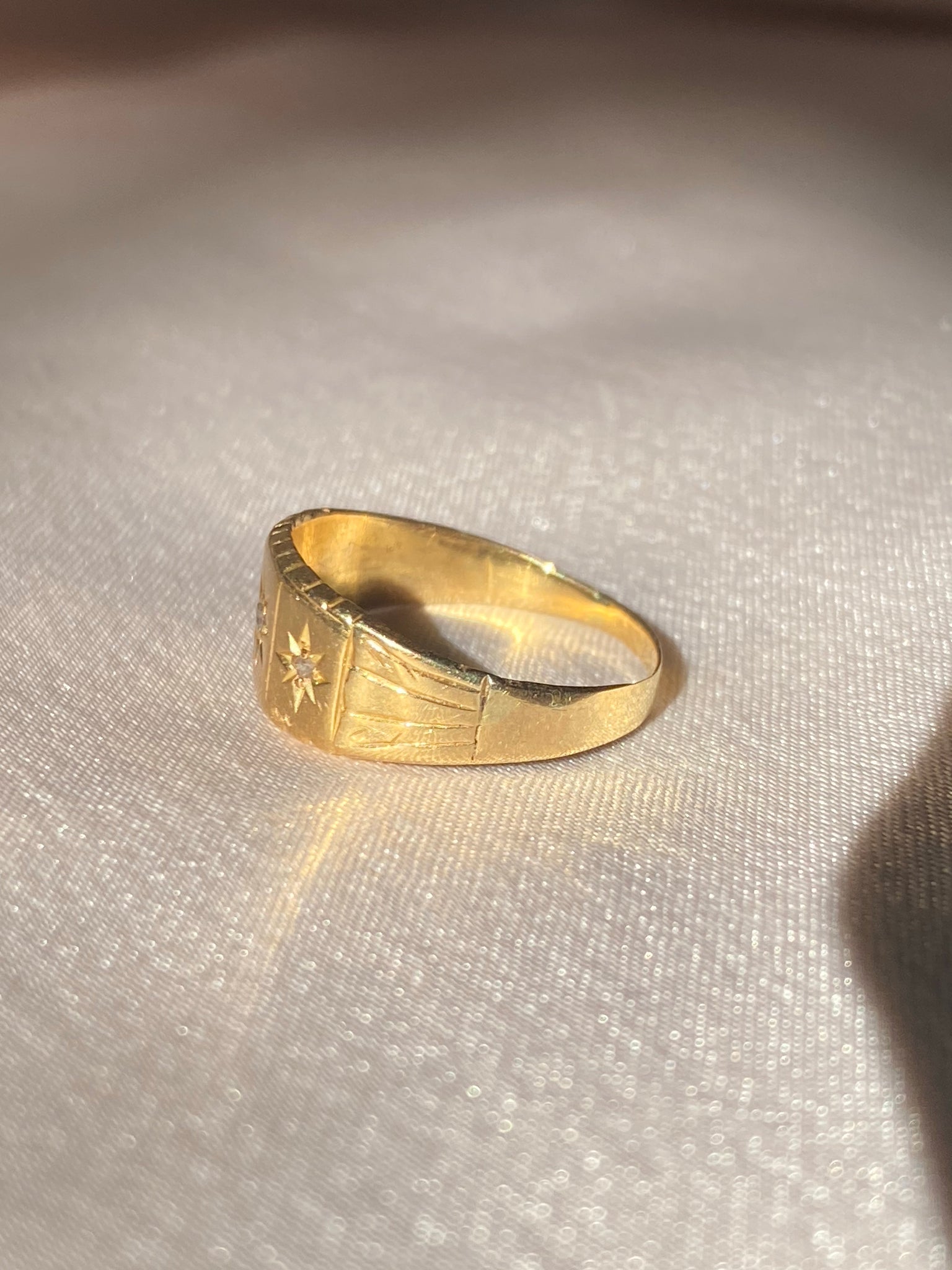 Antique 18k Diamond Paneled Starburst Trilogy Gypsy Ring – 23carat