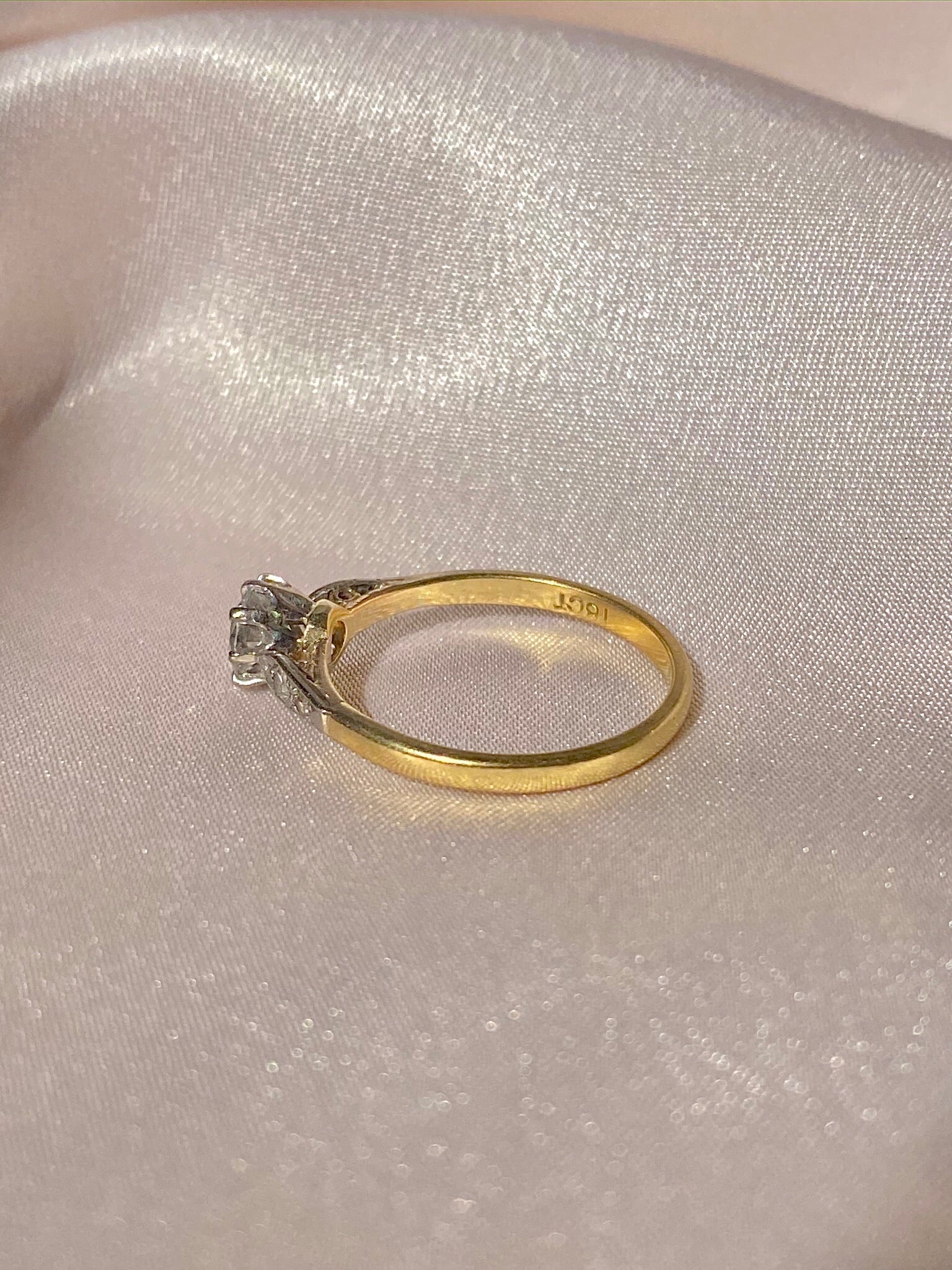Vintage 18k Solitaire Diamond Ring 0.40 cts – 23carat