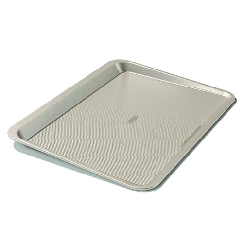 OXO - Non-Stick Pro 9 x 13 Cake Pan – Kitchen Store & More