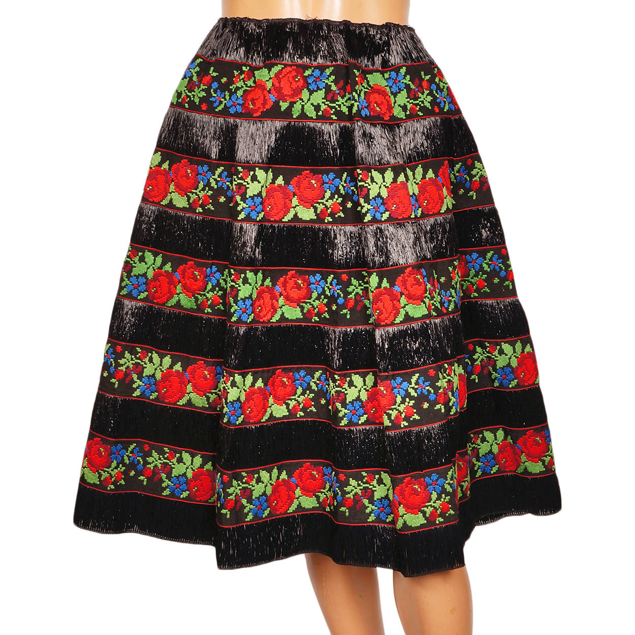 1950s embroidered skirt