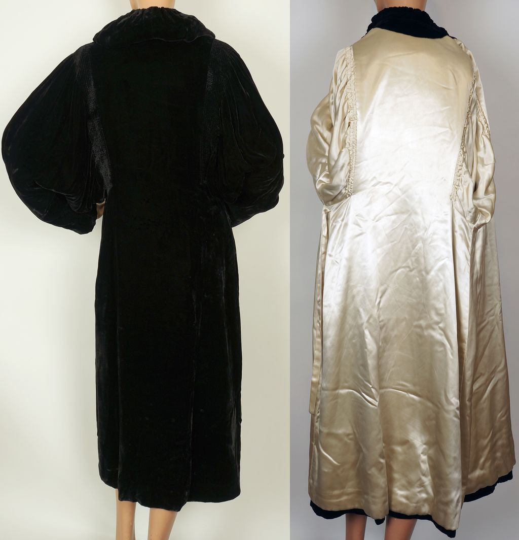 1930s Black Velvet Coat Opera Coat Size S / M