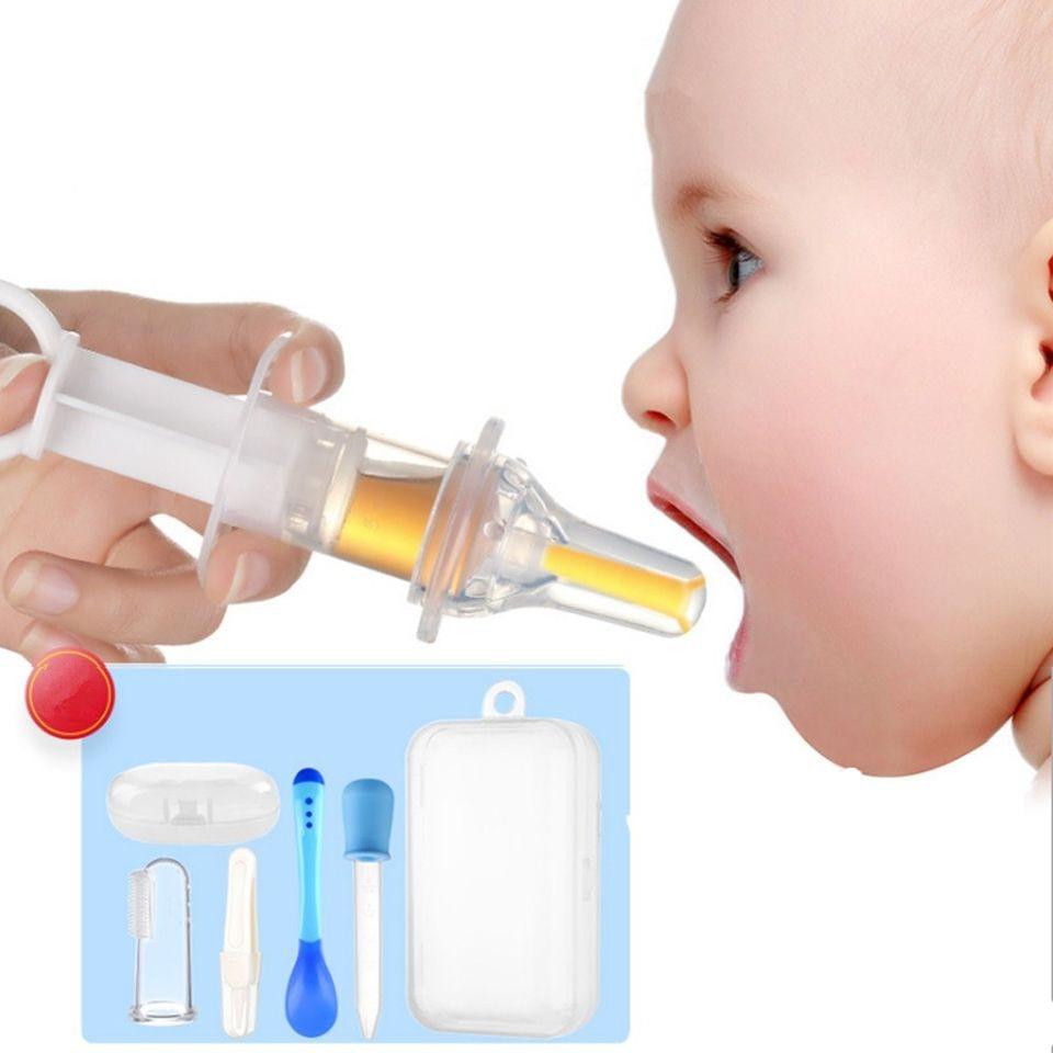 baby feeding items