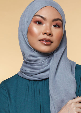 A Hijabi's Guide To Building Your Hijab Collection