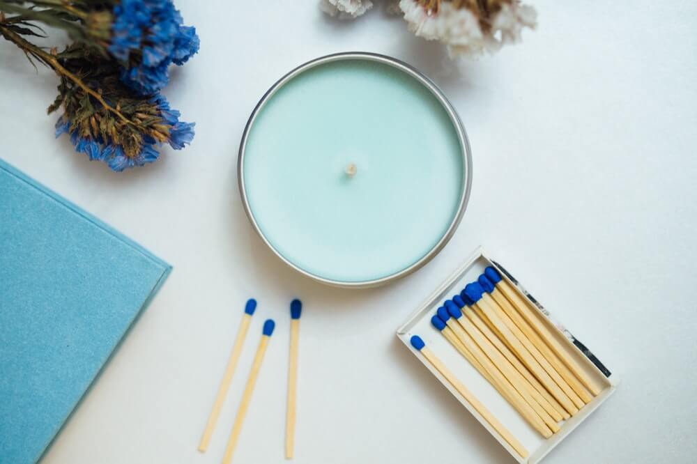 vegan soy wax candle for the vegan gift guide: 20 best vegan gifts in Australia