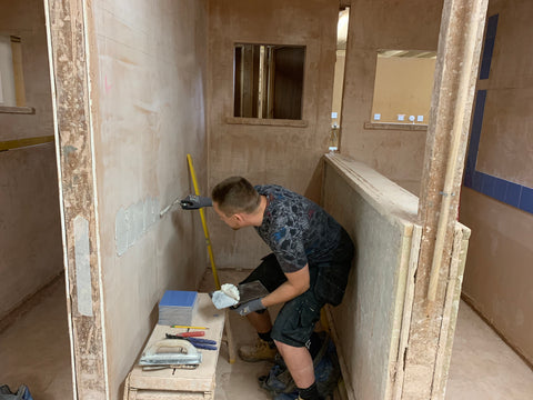 Concentration on the tile cuts